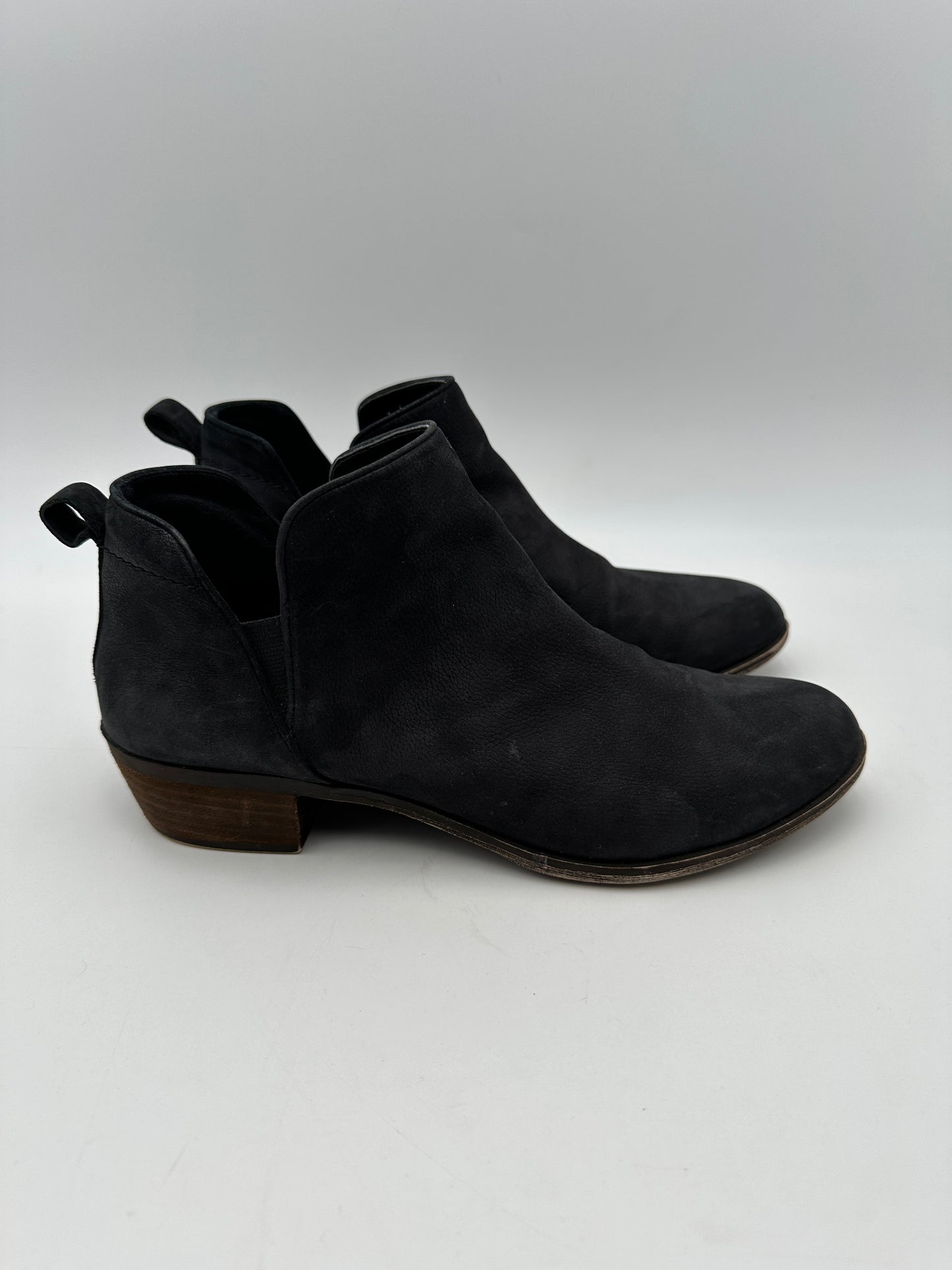 BP. Size 9M Black Suede Ankle Boots Booties, 2 3/8" heel