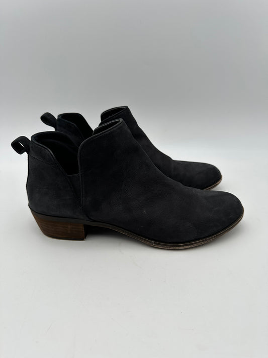 BP. Size 9M Black Suede Ankle Boots Booties, 2 3/8" heel