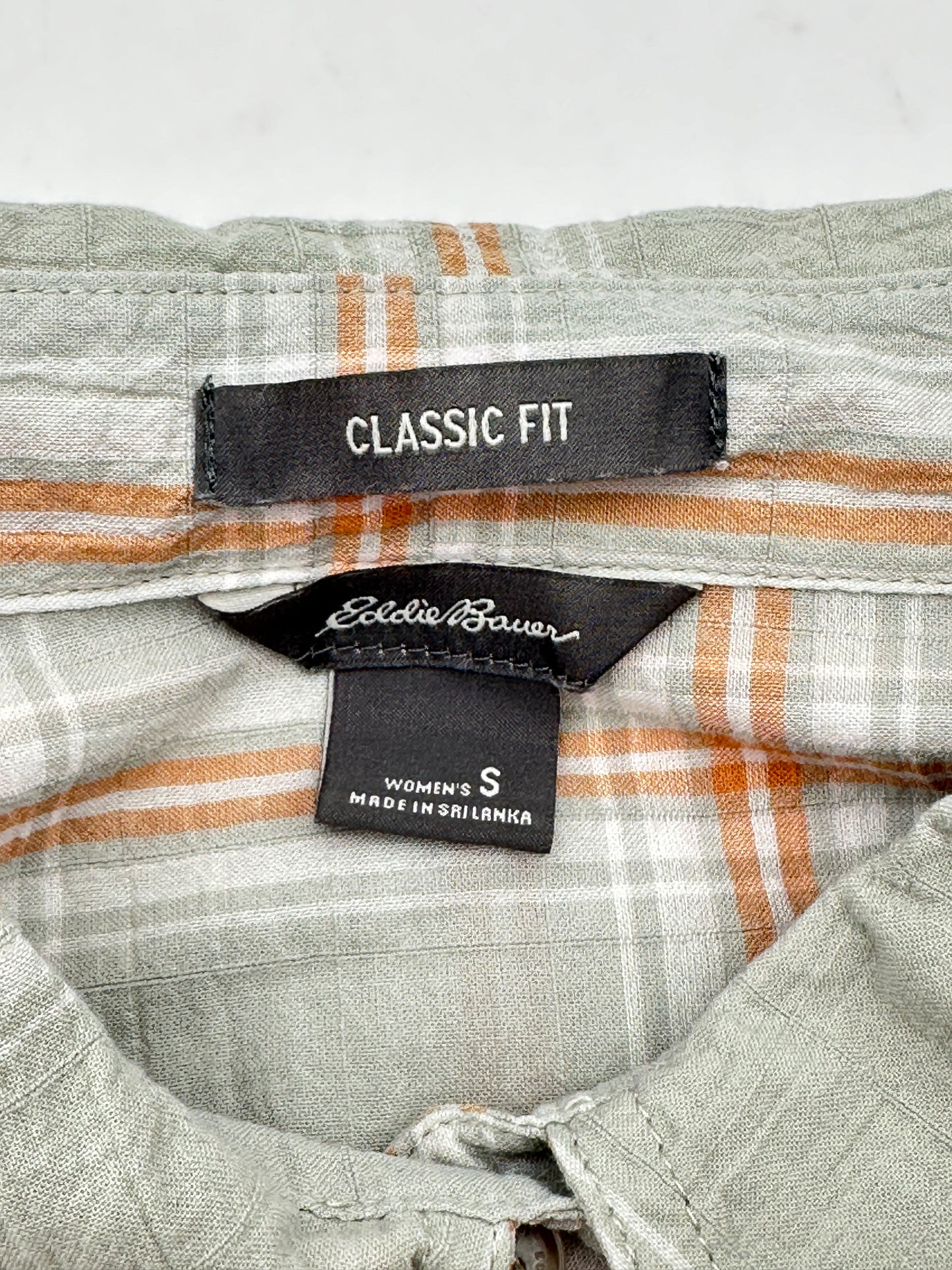 Eddie Bauer Size S Green with Peach Classic Fit Button-Up Top Blouse