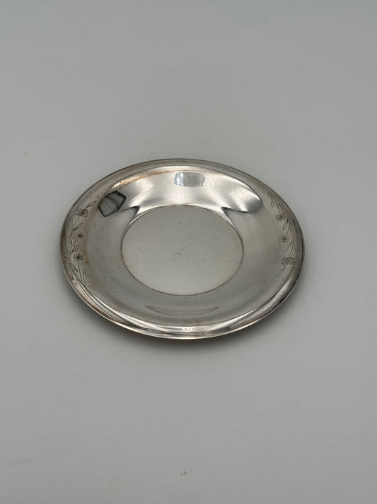 Rogers Silver-Plated Small Round Plate with Flowers on Edge