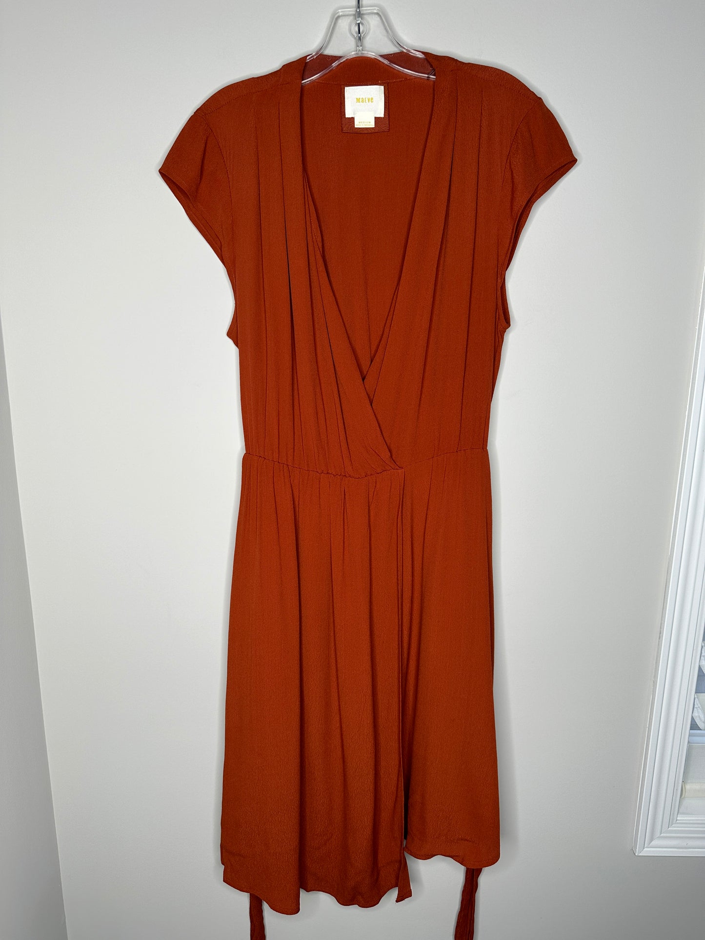 Maeve Size M Rust Orange V-Neck Wrap Style Cap Sleeve Midi Dress
