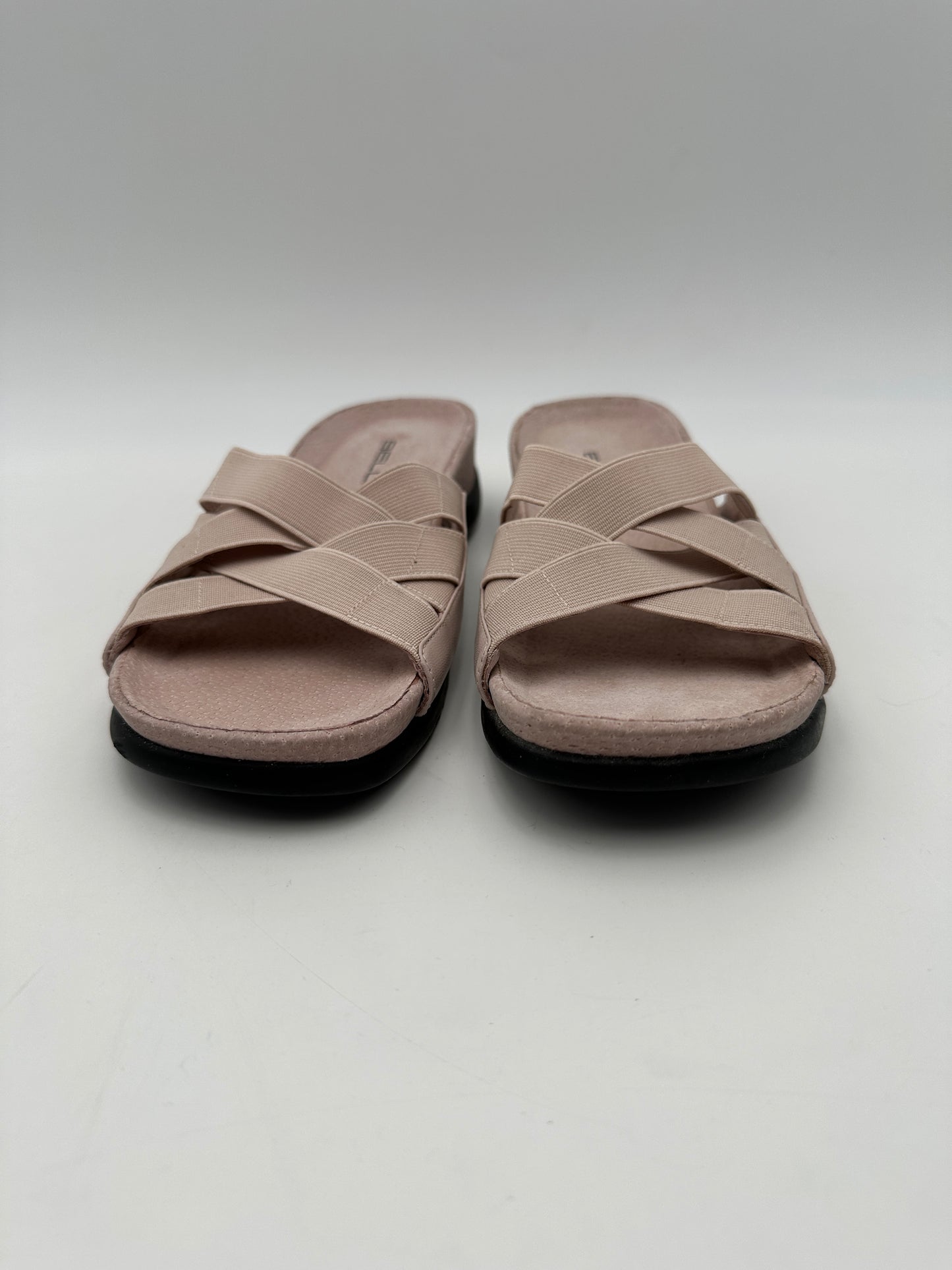 Bellini Size 7M Light Pink "Fabianna" Leather Slip-On Sandals