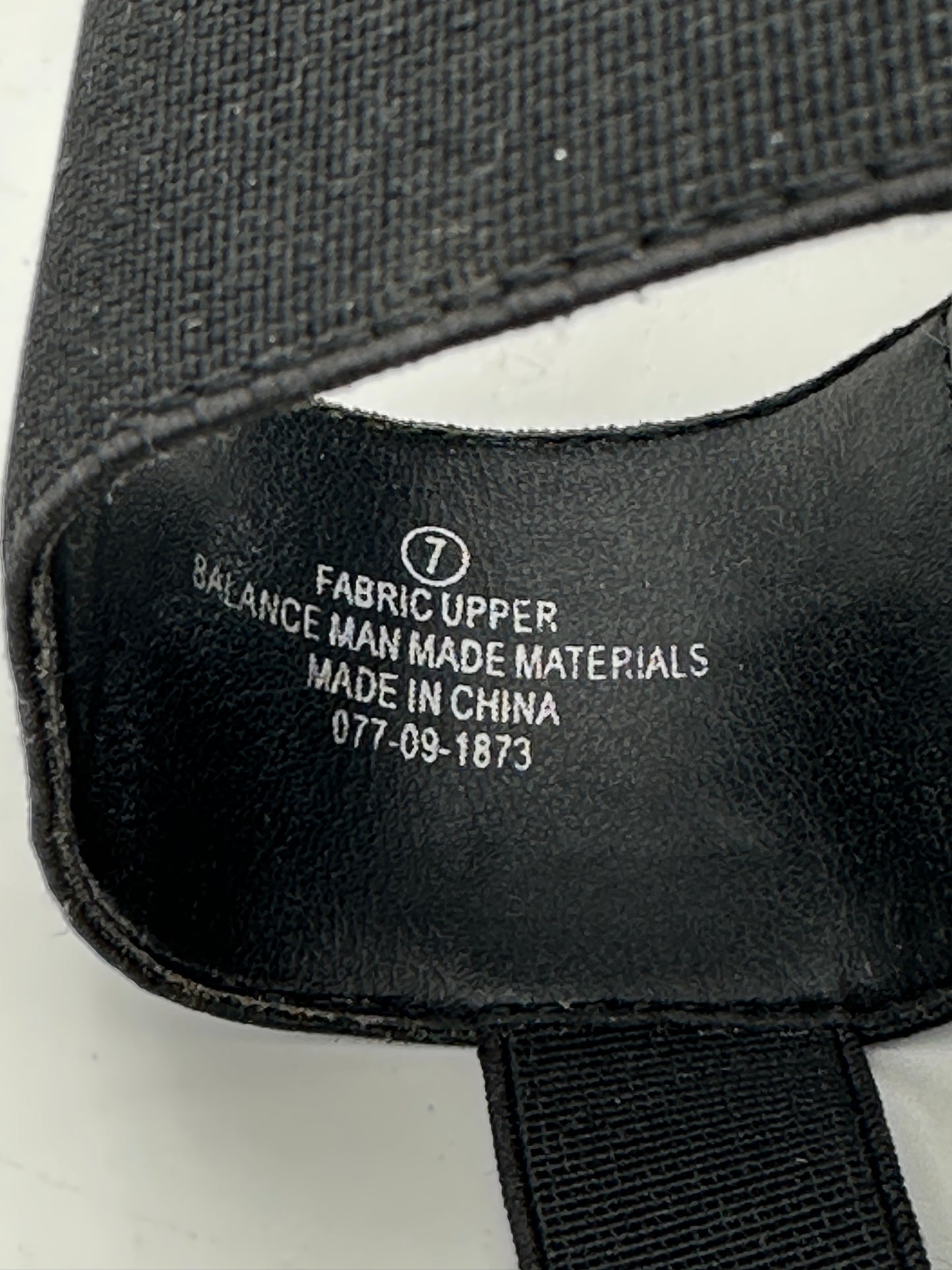 Cherokee Size 7 Black Elastic Band Slip-On Heel Sandals