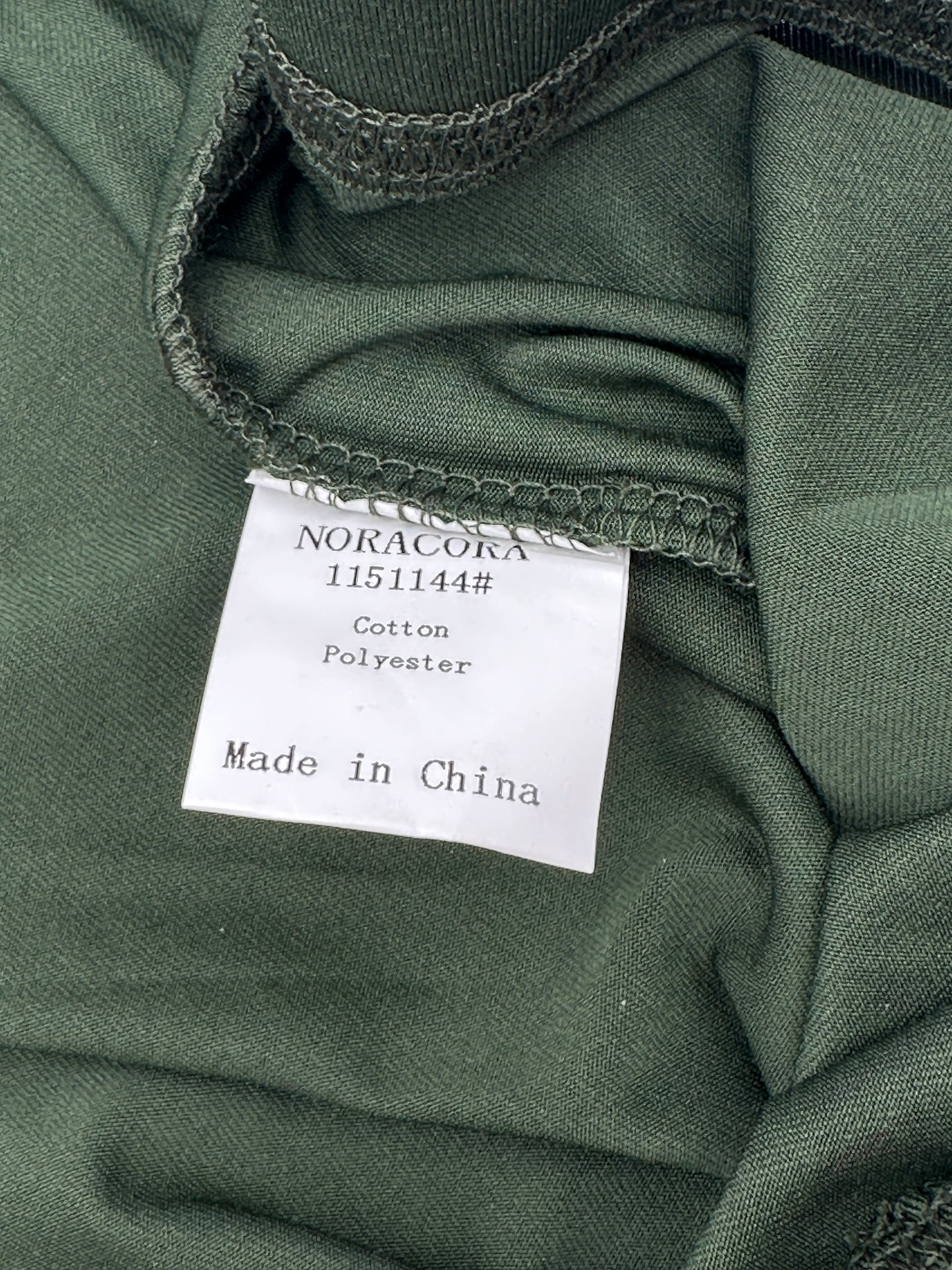 Noracora Size XXL Green Pull-On Capris Capri Leggings, new/NWT (runs small)