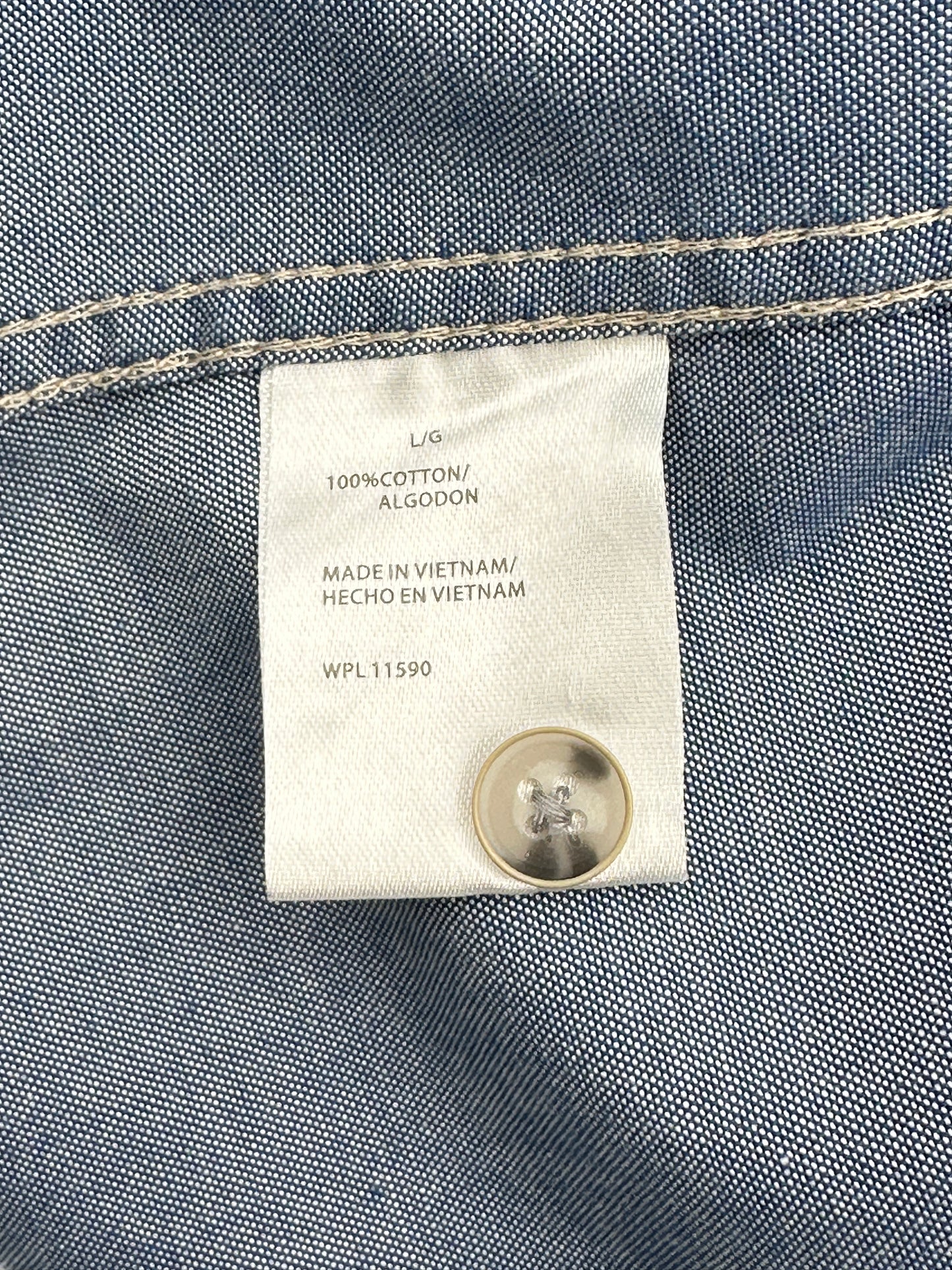 Weatherproof Vintage Size L Blue Chambray "Indeed Brewing" Long Sleeve Shirt