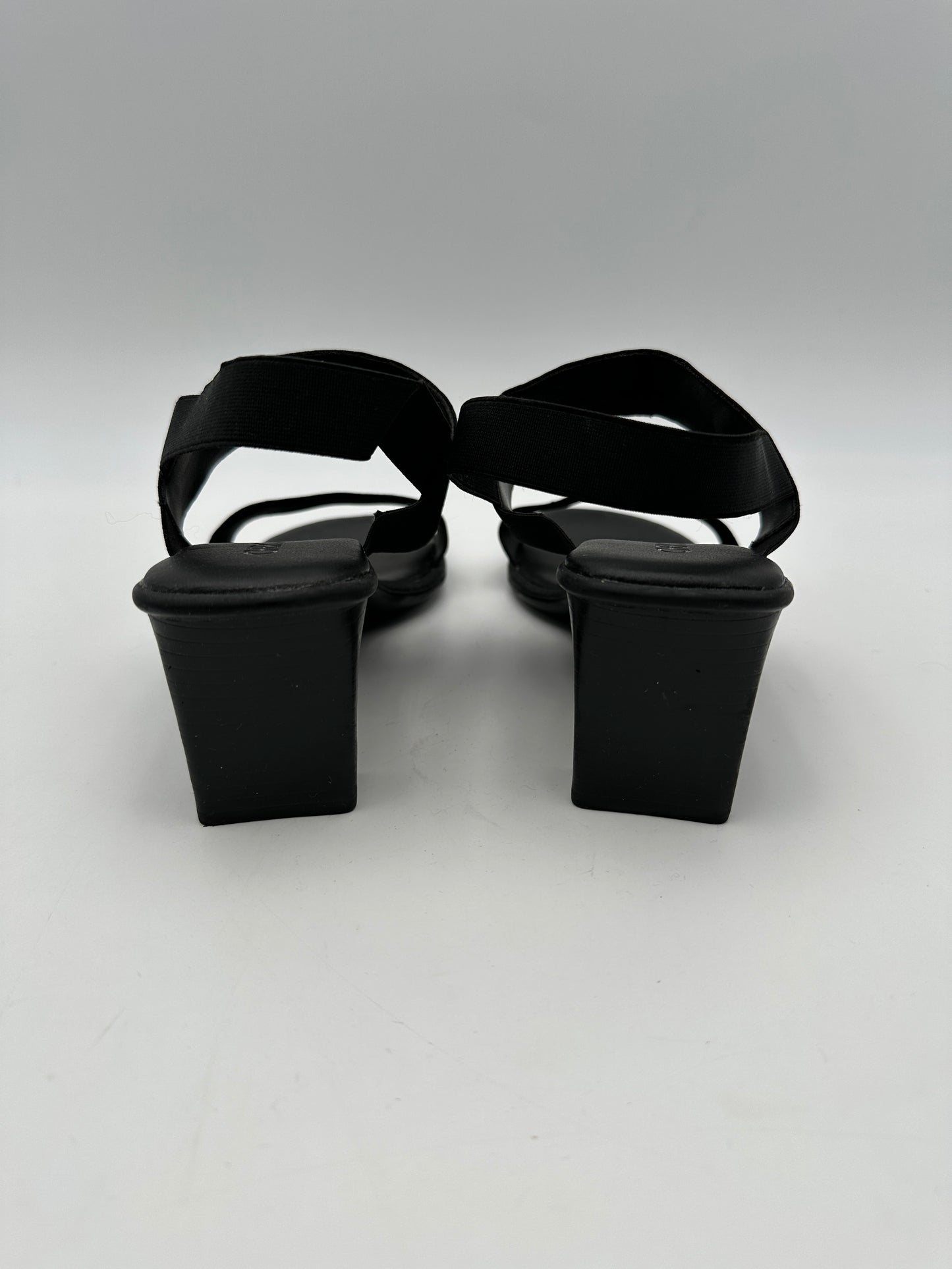 Cherokee Size 7 Black Elastic Band Slip-On Heel Sandals