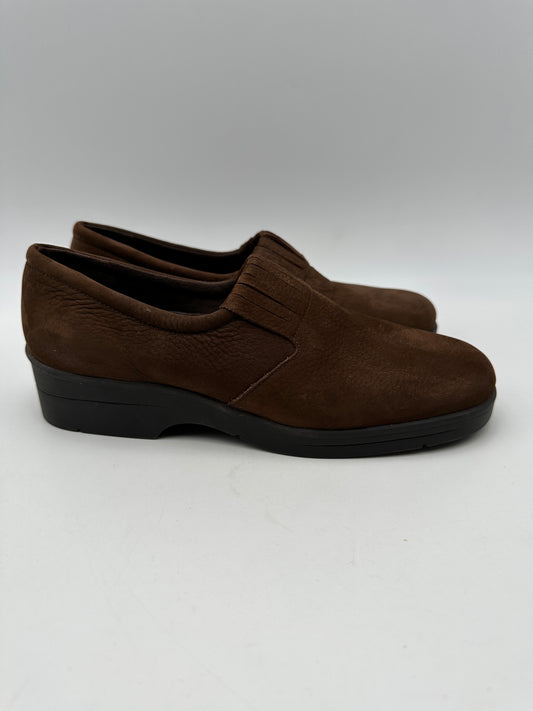 Selby Active Flex Size 7 B Brown Suede "Bianca" Slip-On Shoes, 1.25" heel