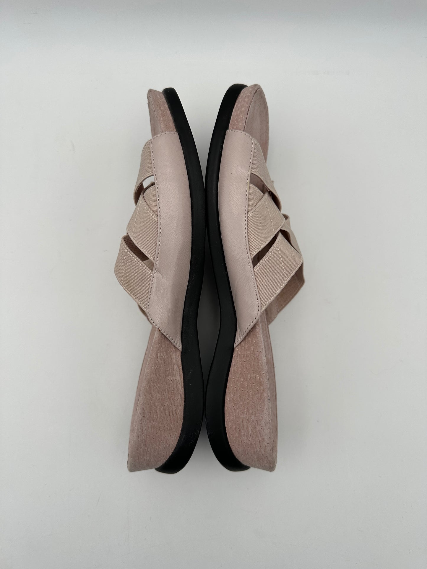 Bellini Size 7M Light Pink "Fabianna" Leather Slip-On Sandals