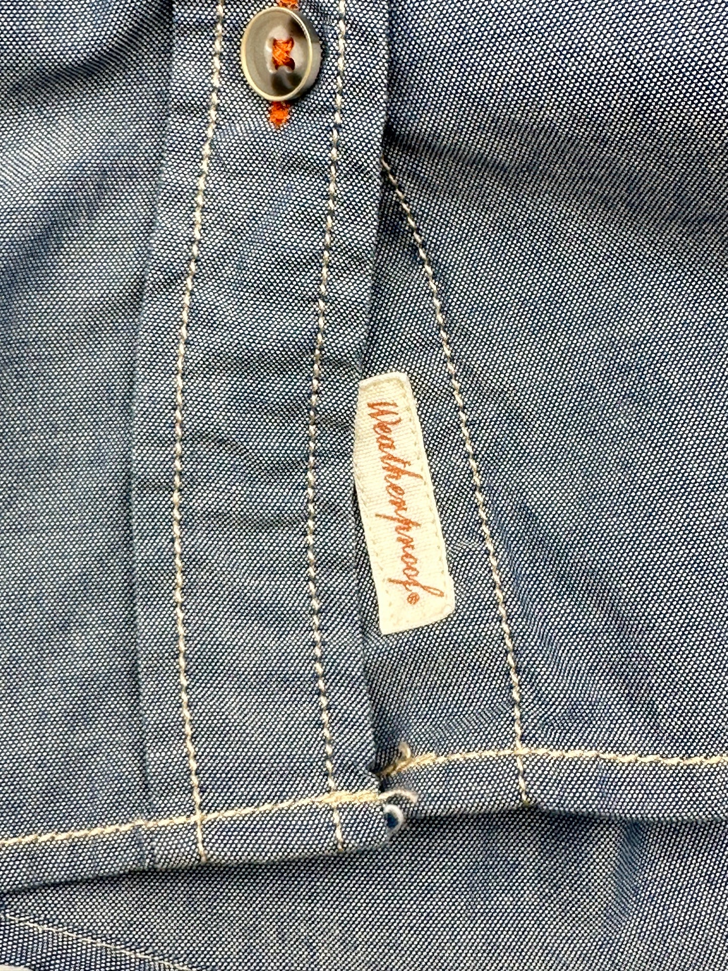 Weatherproof Vintage Size L Blue Chambray "Indeed Brewing" Long Sleeve Shirt