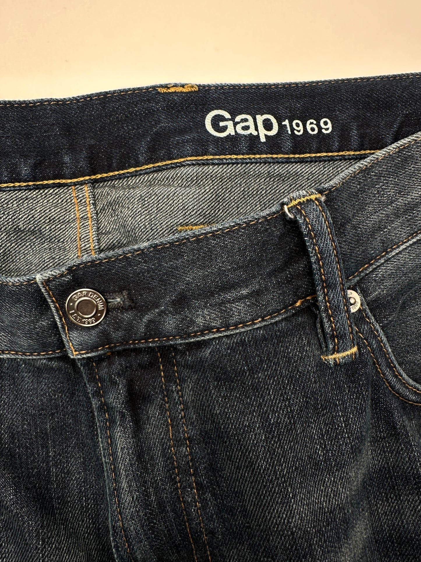 Gap 1969 Men's 38x30 (marked) Standard Blue Denim Jeans