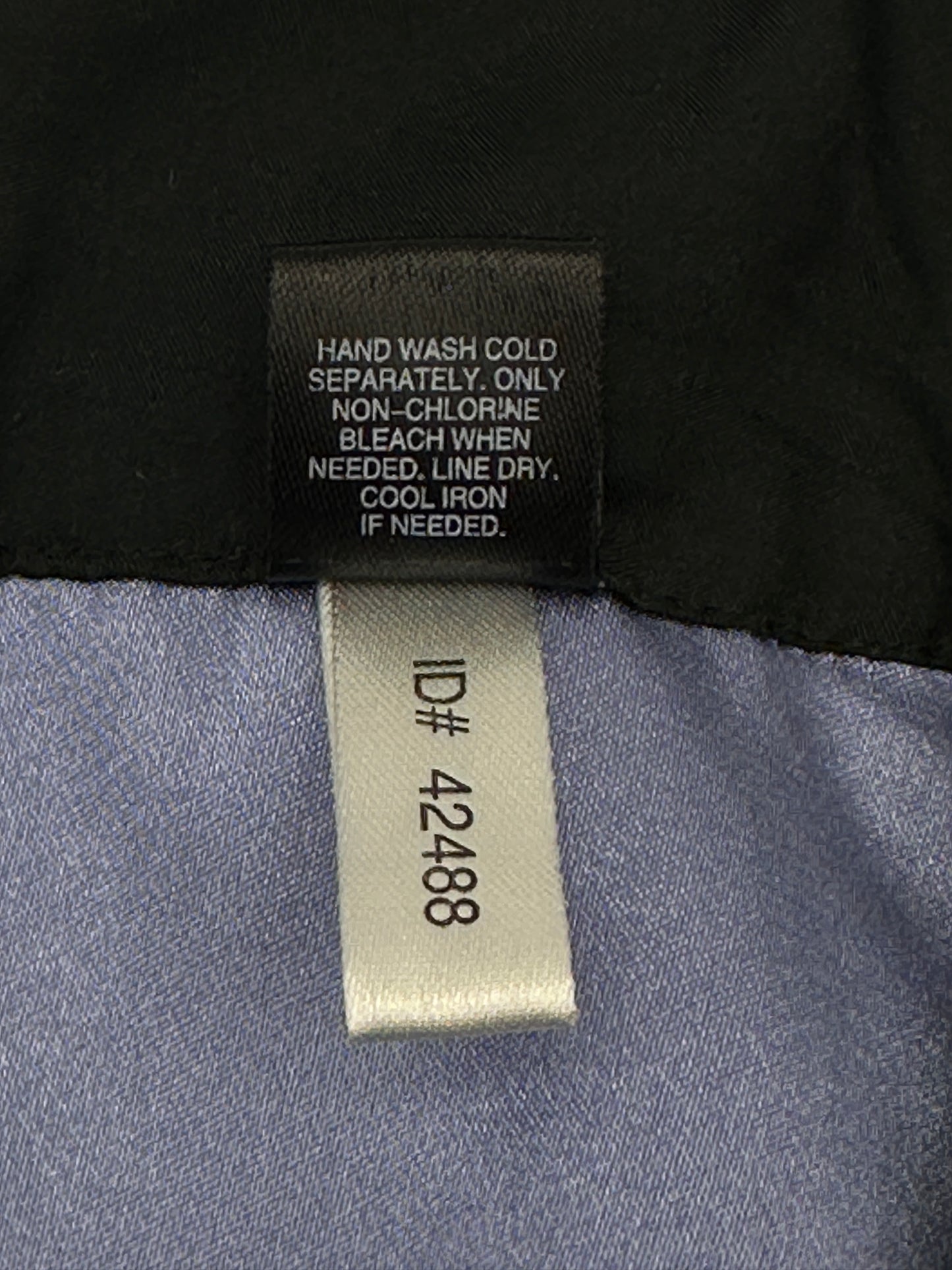 Express Design Studio Size 12 Black w/Blue 100% Silk Pleated A-Line Knee Length Skirt