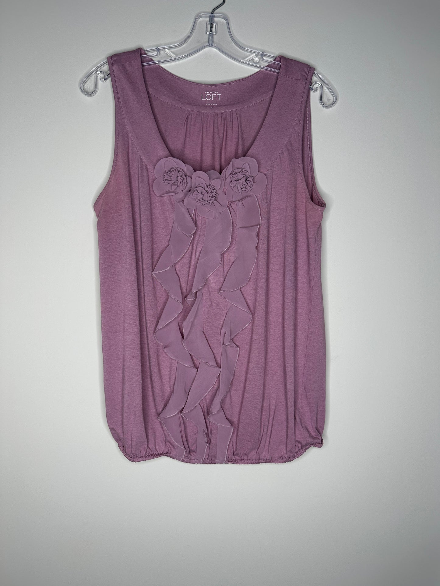 Ann Taylor LOFT Size M Lavender Rose Sleeveless V-Neck Top w/Roses