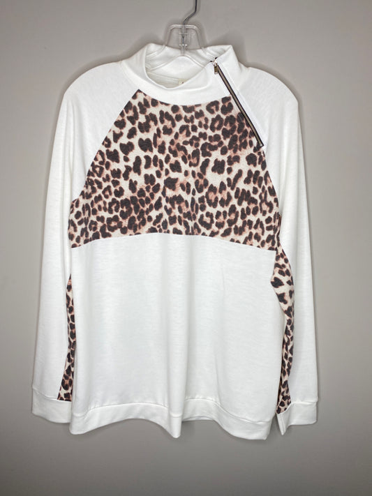 Vanilla Bay Size L White w/Animal Print Long Sleeve Top