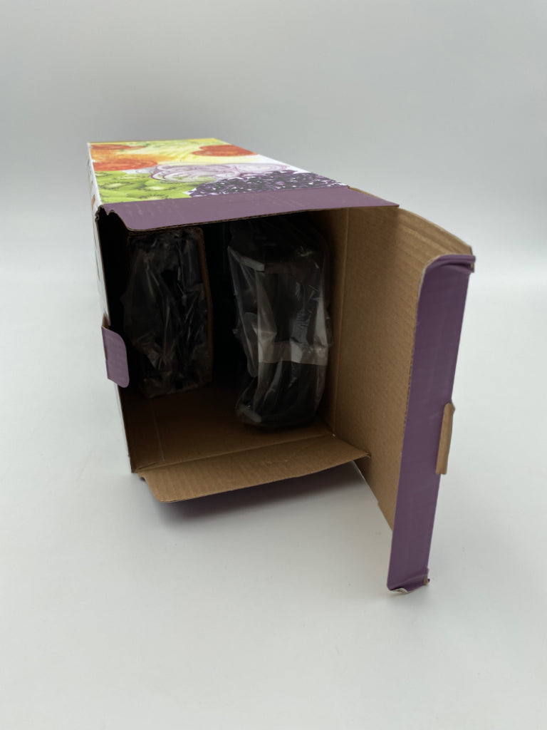 Mastrad Black A20900 V-Blade Mandoline, new in box