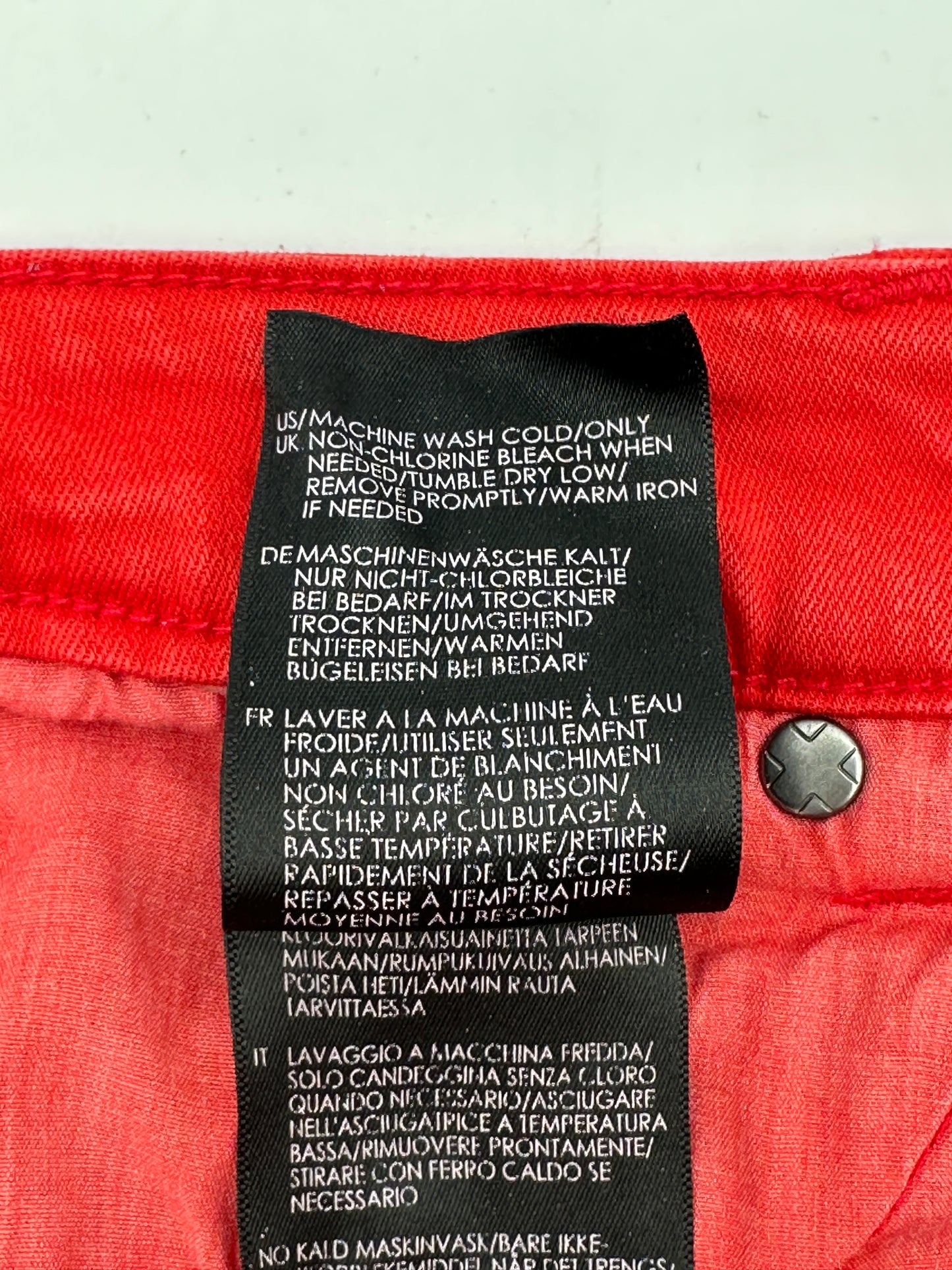Liverpool Los Angeles Size 4P Red "the Crop" Ankle Pants