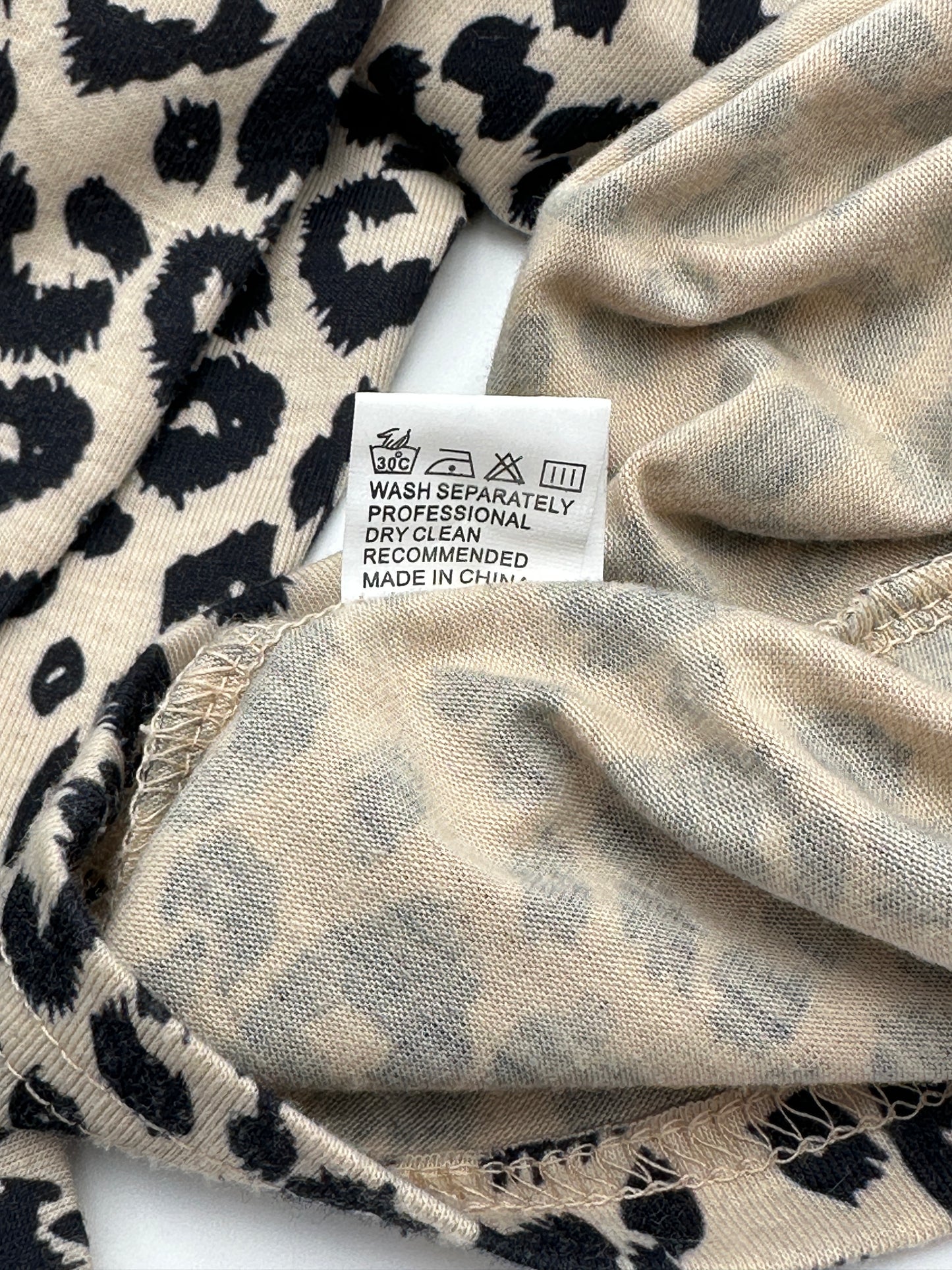 Blooming Jelly Size S Tan w/Black Cheetah Print 3/4 Sleeve Top (runs large)