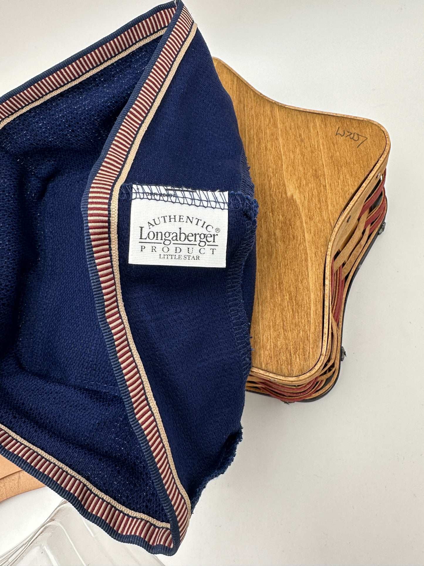Longaberger 2003 Proudly American Wooden Star Basket w/Liner & Lid, EUC