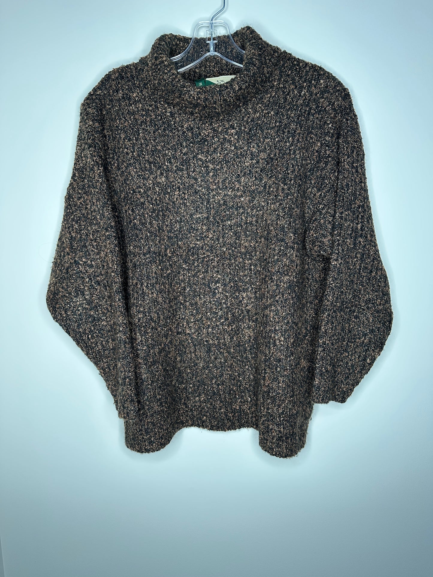 525 Bergdorf Goodman Size P/S Black & Brown Turtleneck Sweater (runs large - please see meas.)