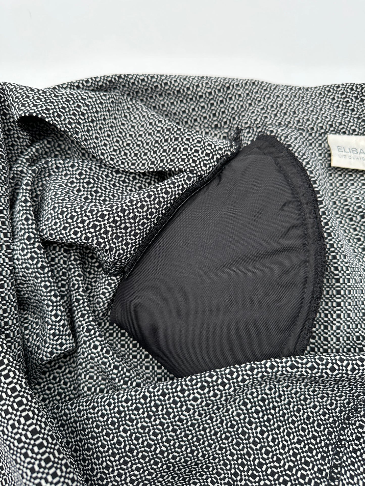 Elisabeth Size 22 Black & White Lightweight Blazer Jacket Overpiece