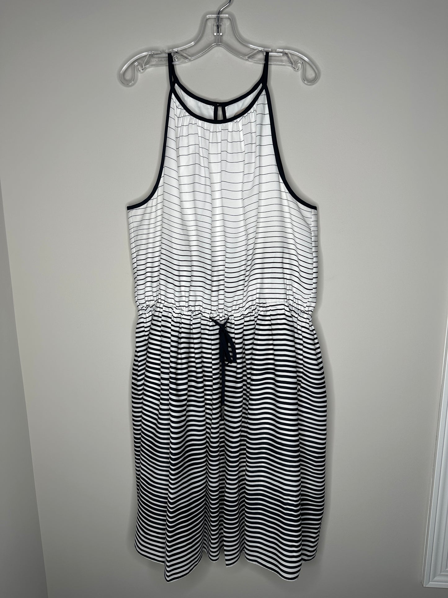 Banana Republic Size 14 White & Navy Blue Striped Sleeveless A-Line Dress