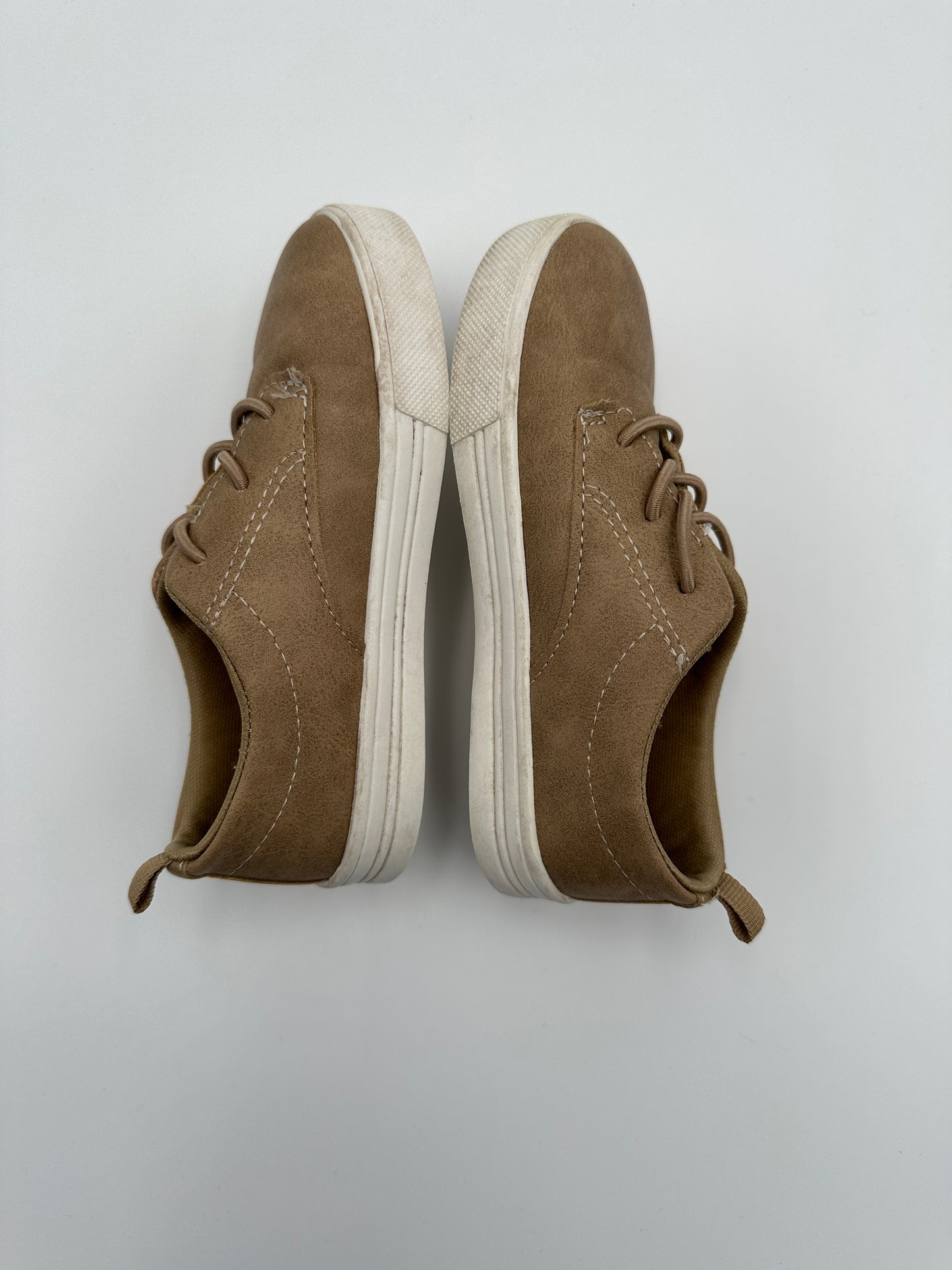 OshKosh B'gosh Size 10M Toddler Brown Lace-Up Shoes