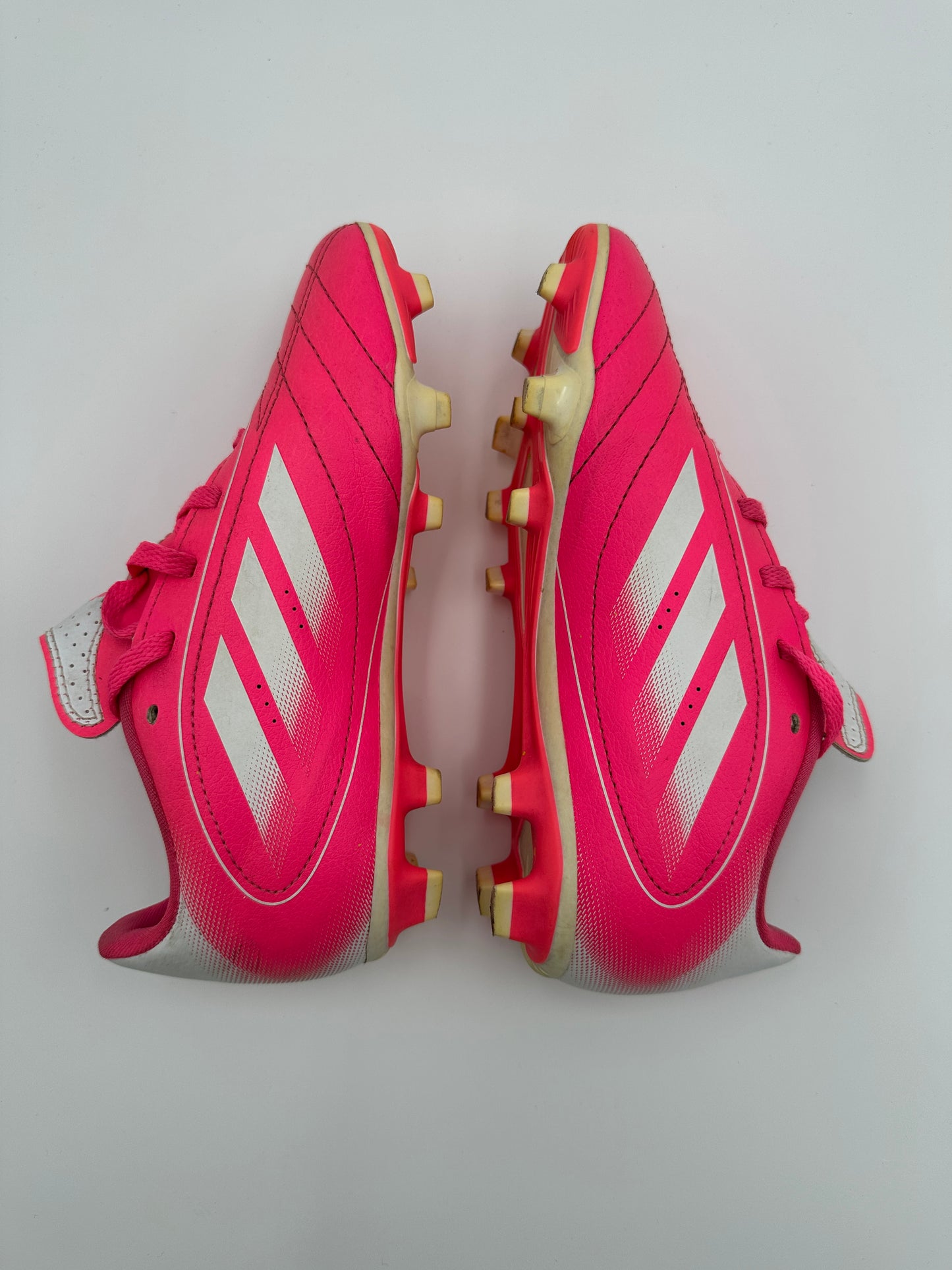 Adidas Goletto IX Firm/Multi-Ground Soccer Cleats Girls Size 2 Lucid Pink with Cloud White
