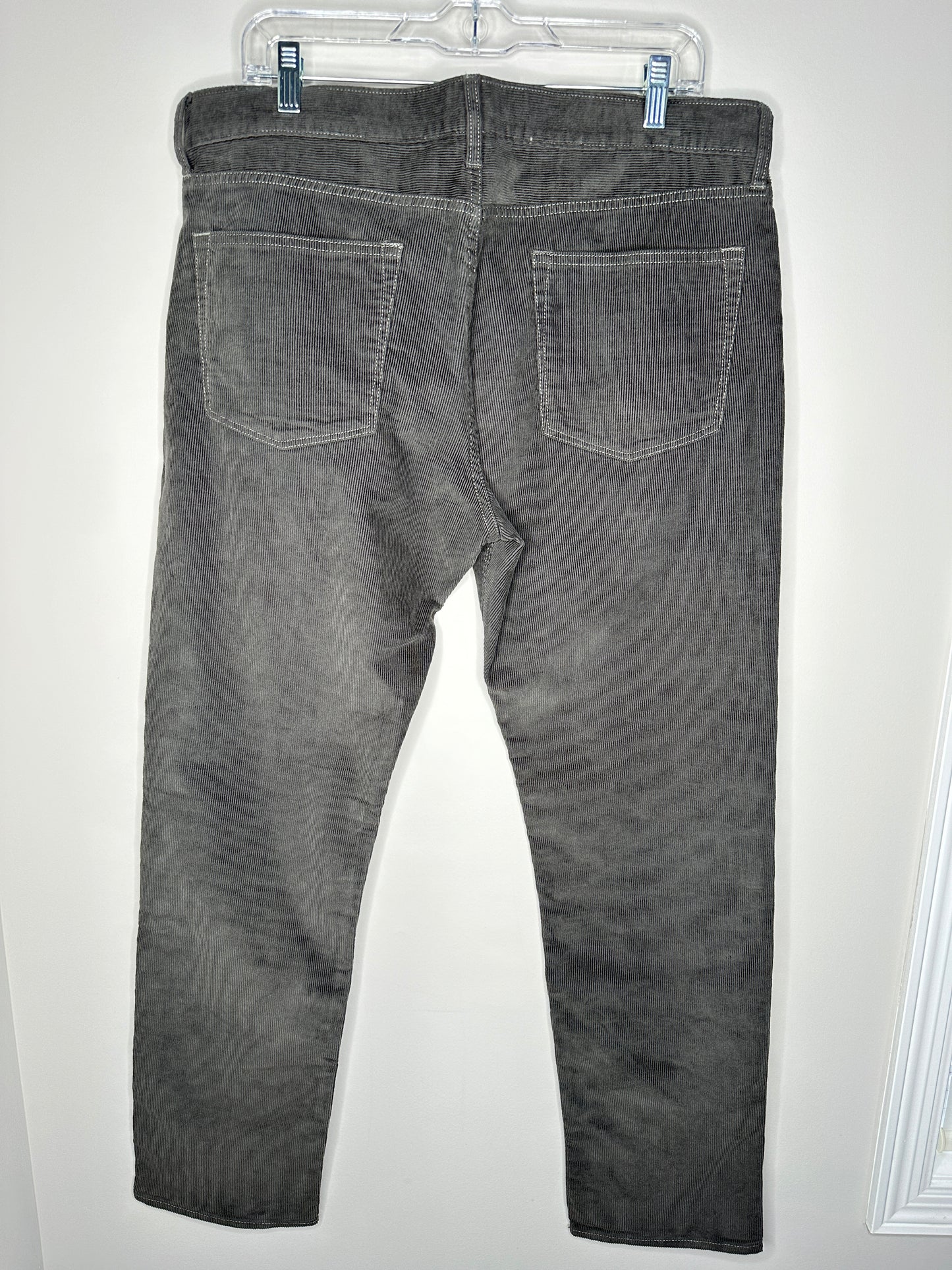 J.Crew Men's Size 35x32 (marked) Gray Corduroy Pants