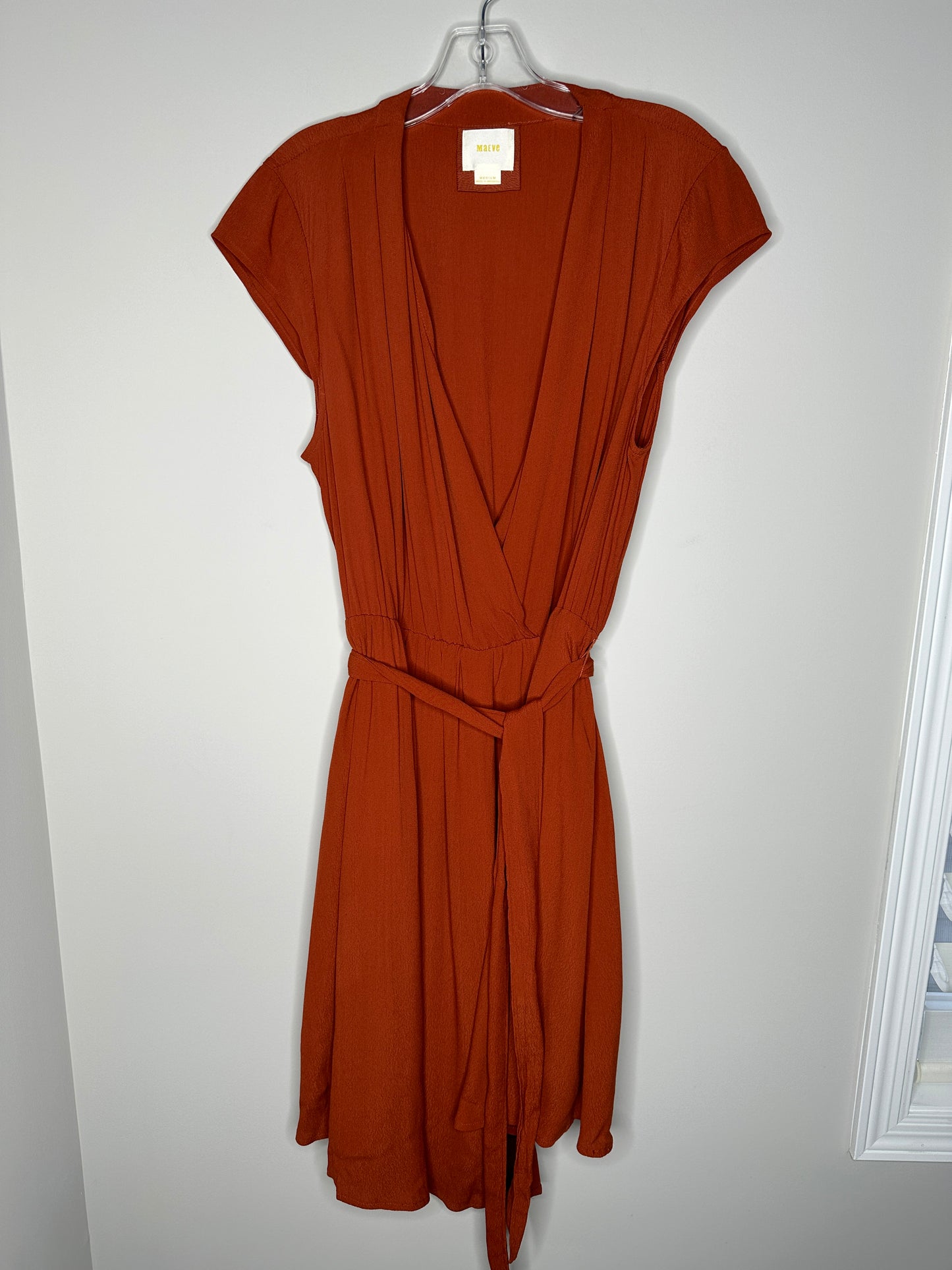 Maeve Size M Rust Orange V-Neck Wrap Style Cap Sleeve Midi Dress