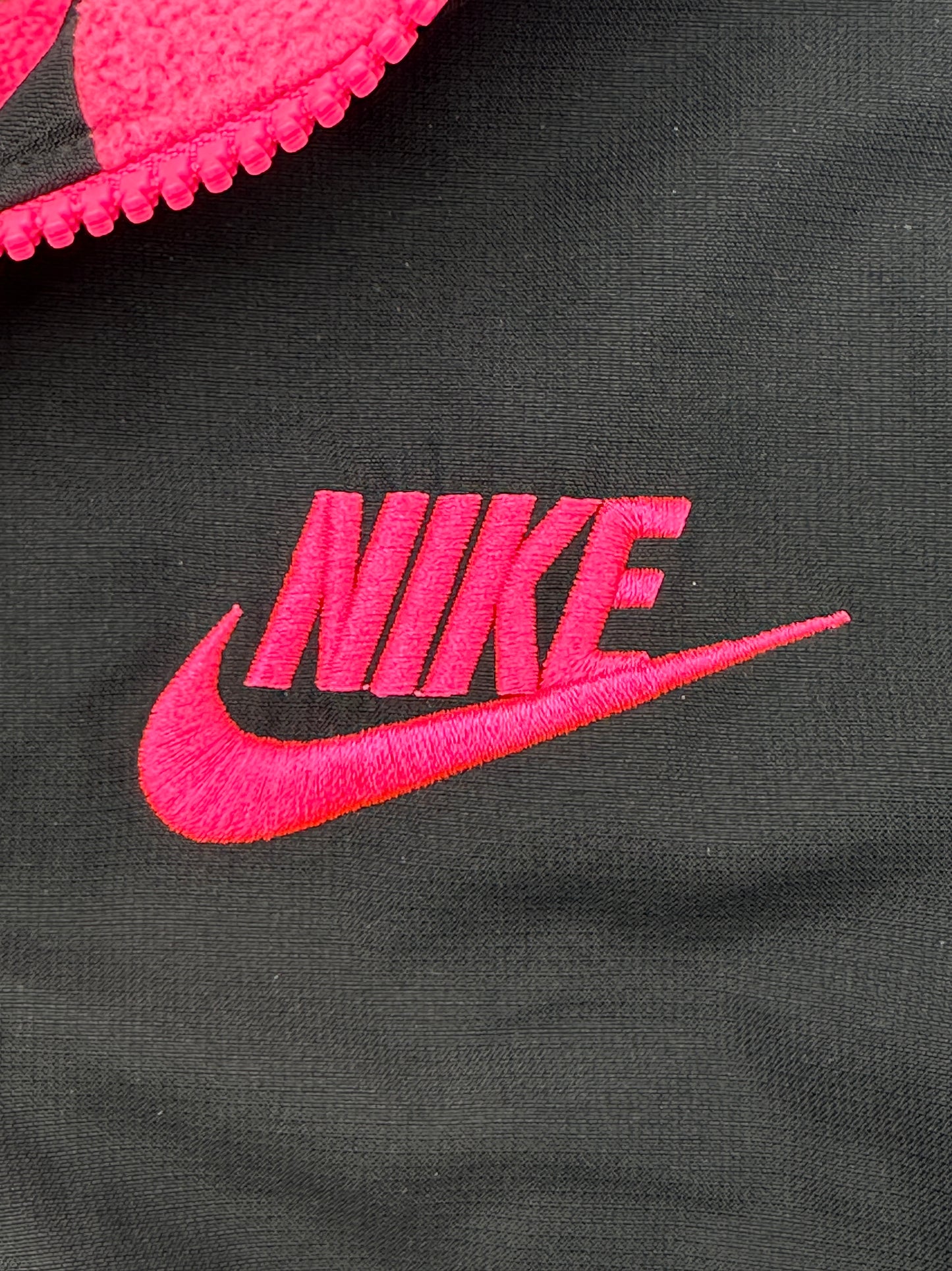 Nike Girls' Size 6 Black Soft Shell Hooded Jacket with Pink Fleece Lining