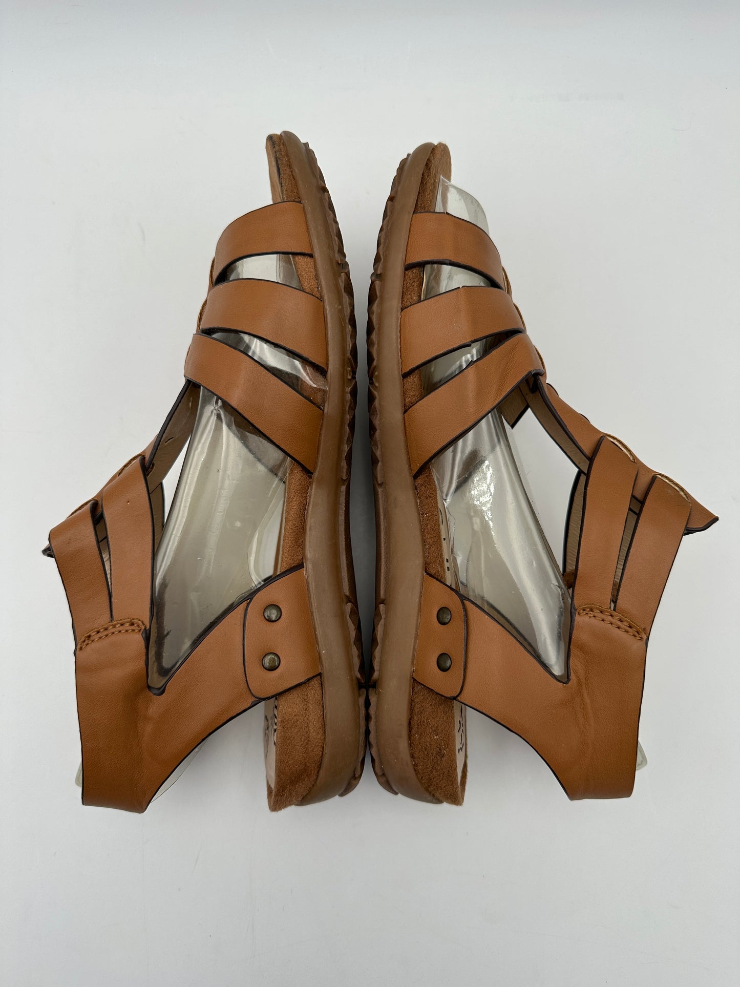Bare Traps Size 7.5 M Tan Vegan Leather "Rylan" Strappy Gladiator Sandals