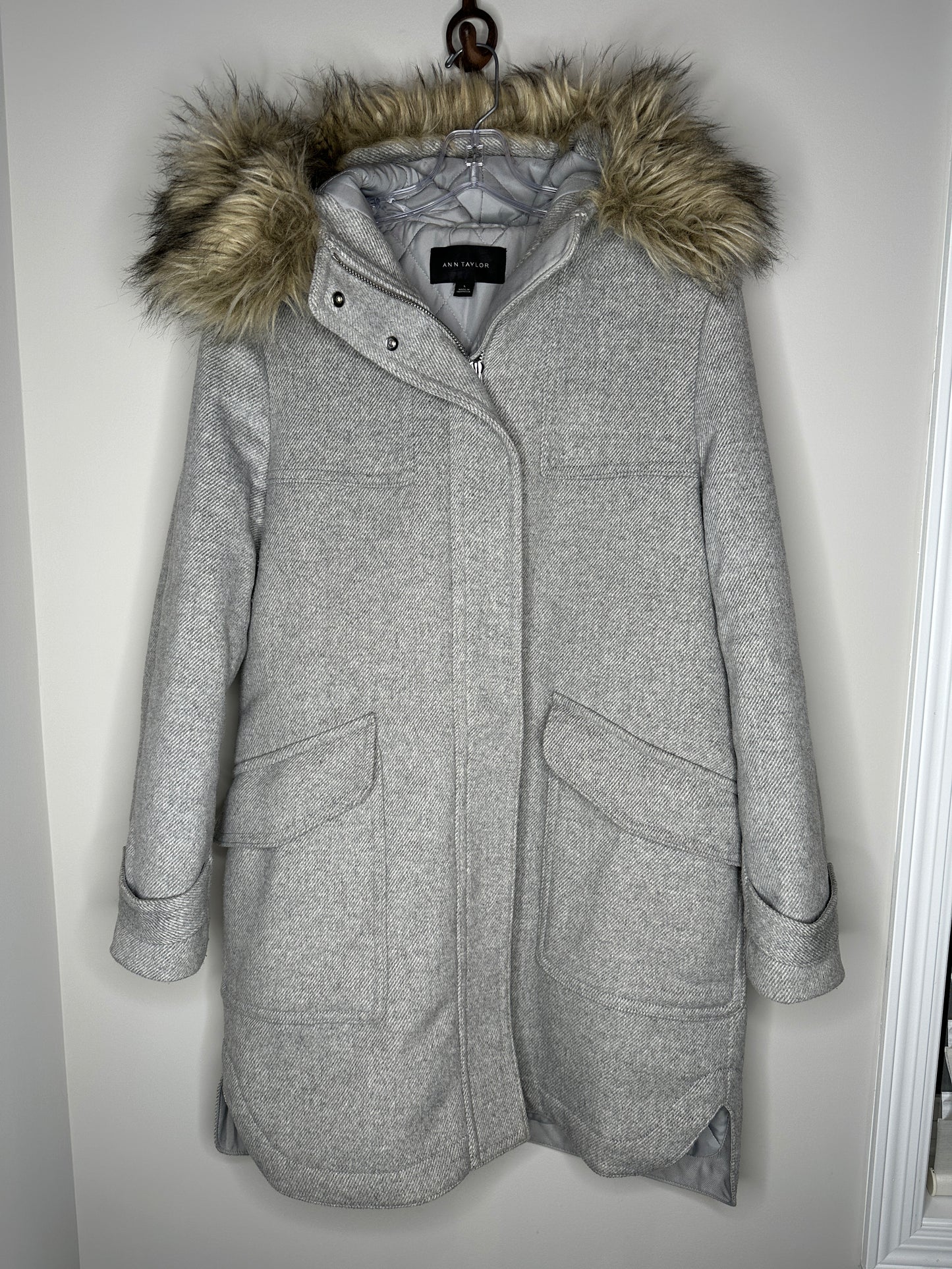 Ann Taylor Size L Light Gray Faux Fur Hooded Coat