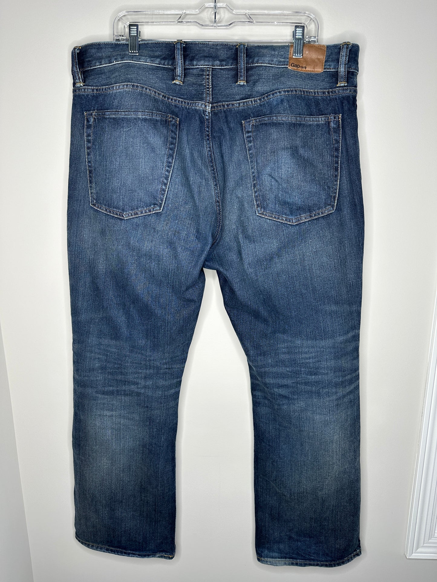 Gap 1969 Men's 38x30 (marked) Standard Blue Denim Jeans
