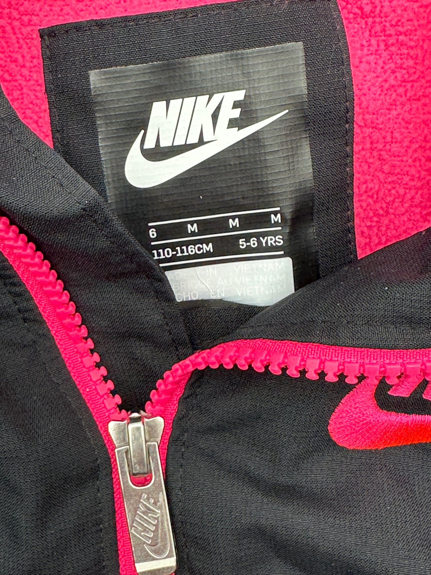 Nike Girls' Size 6 Black Soft Shell Hooded Jacket with Pink Fleece Lining