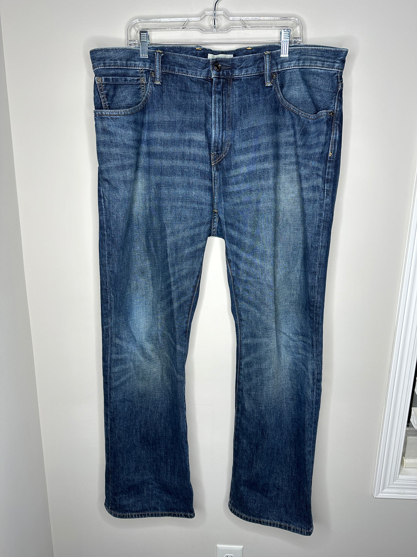 Gap 1969 Men's Size 38x30 (marked) Standard Blue Denim Jeans