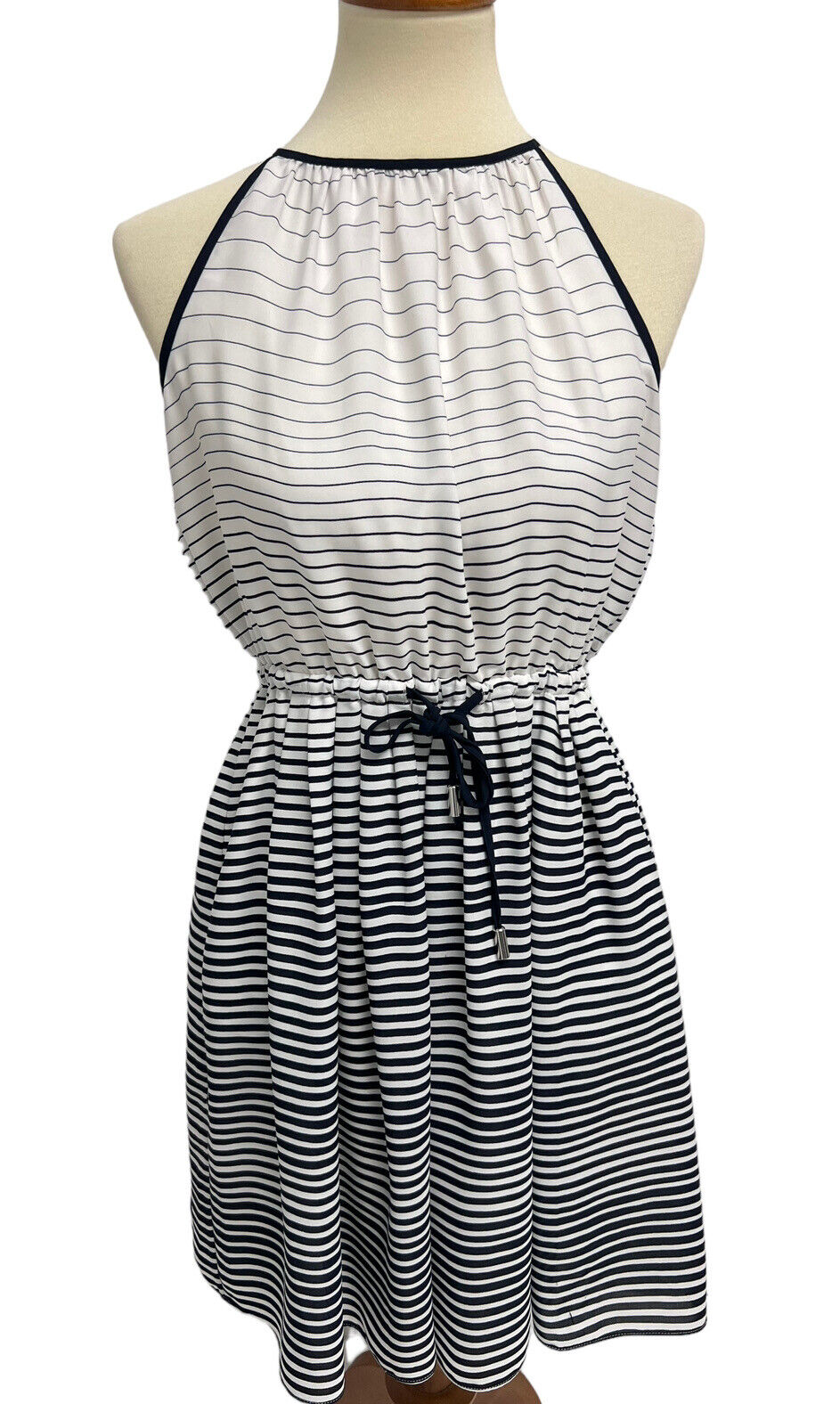 Banana Republic Size 14 White & Navy Blue Striped Sleeveless A-Line Dress