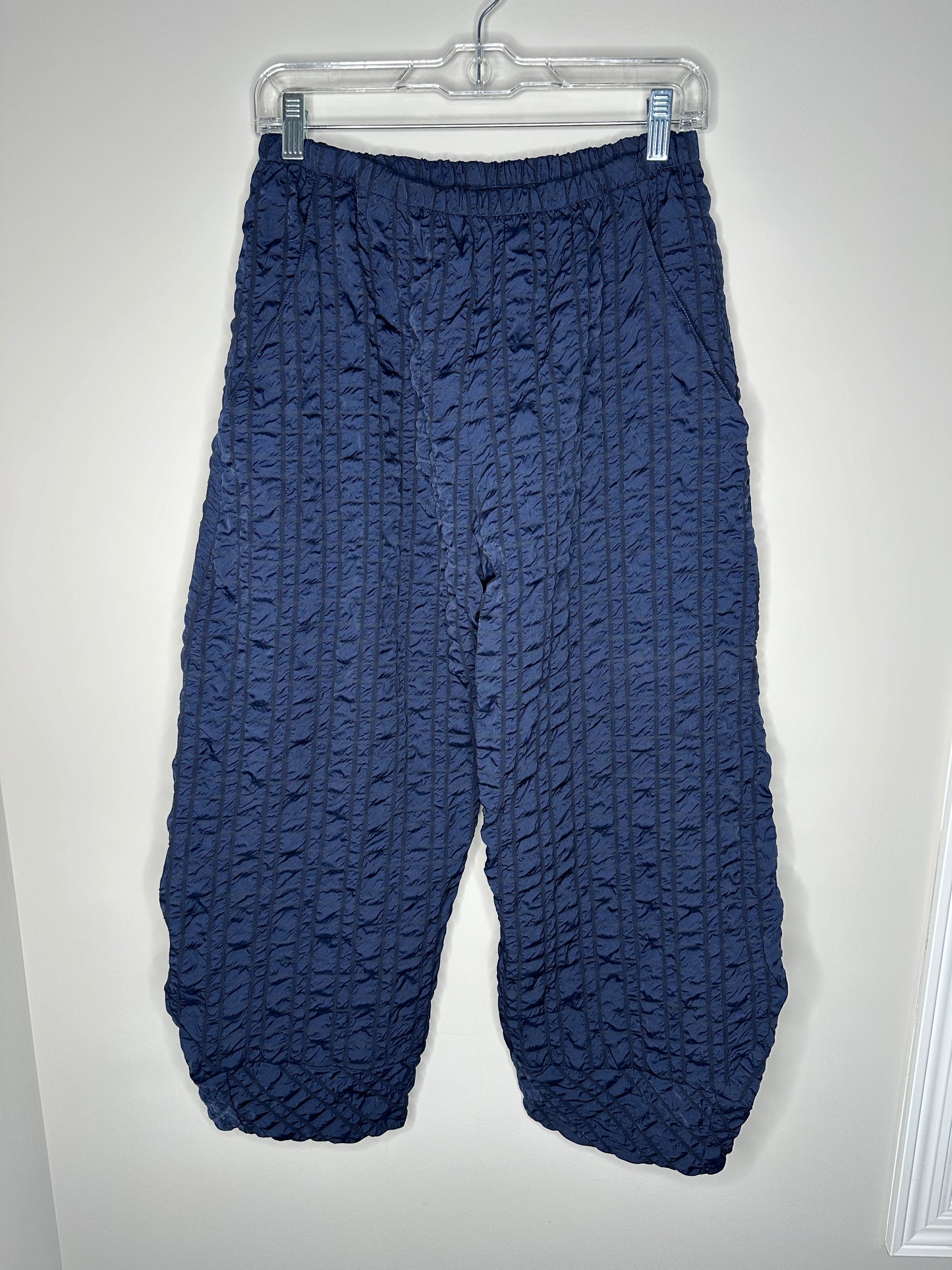 niche Nilgun Derman Size S Navy Blue Oversized Button Top and Lightweight Pull-on Pants