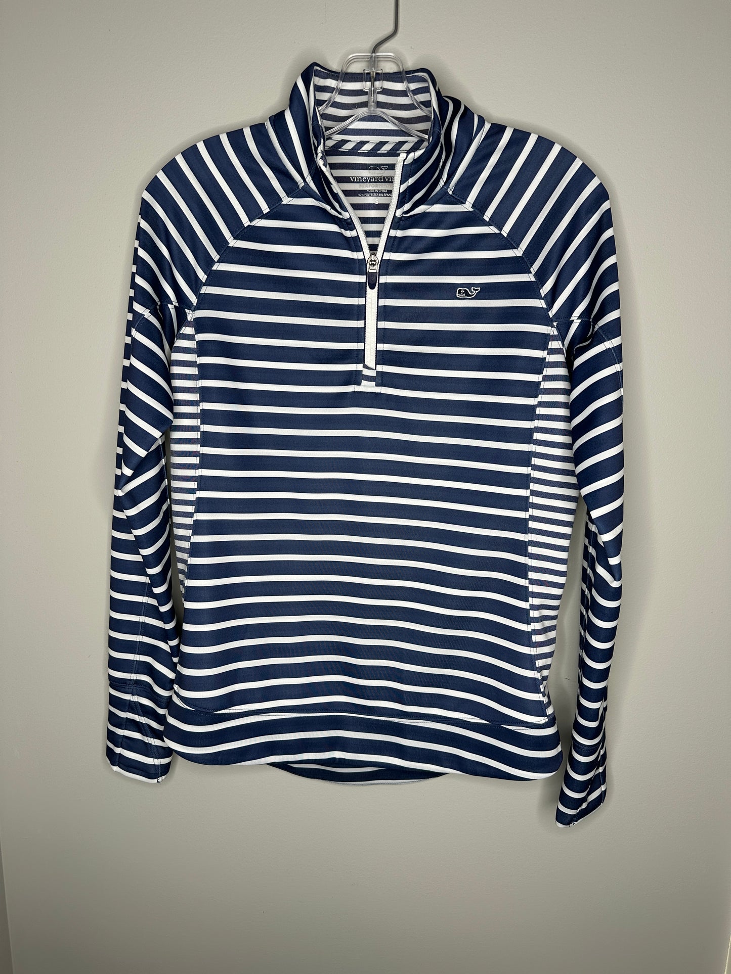 Vineyard Vines Performance Size S Blue & White Striped 1/4 Zip Top