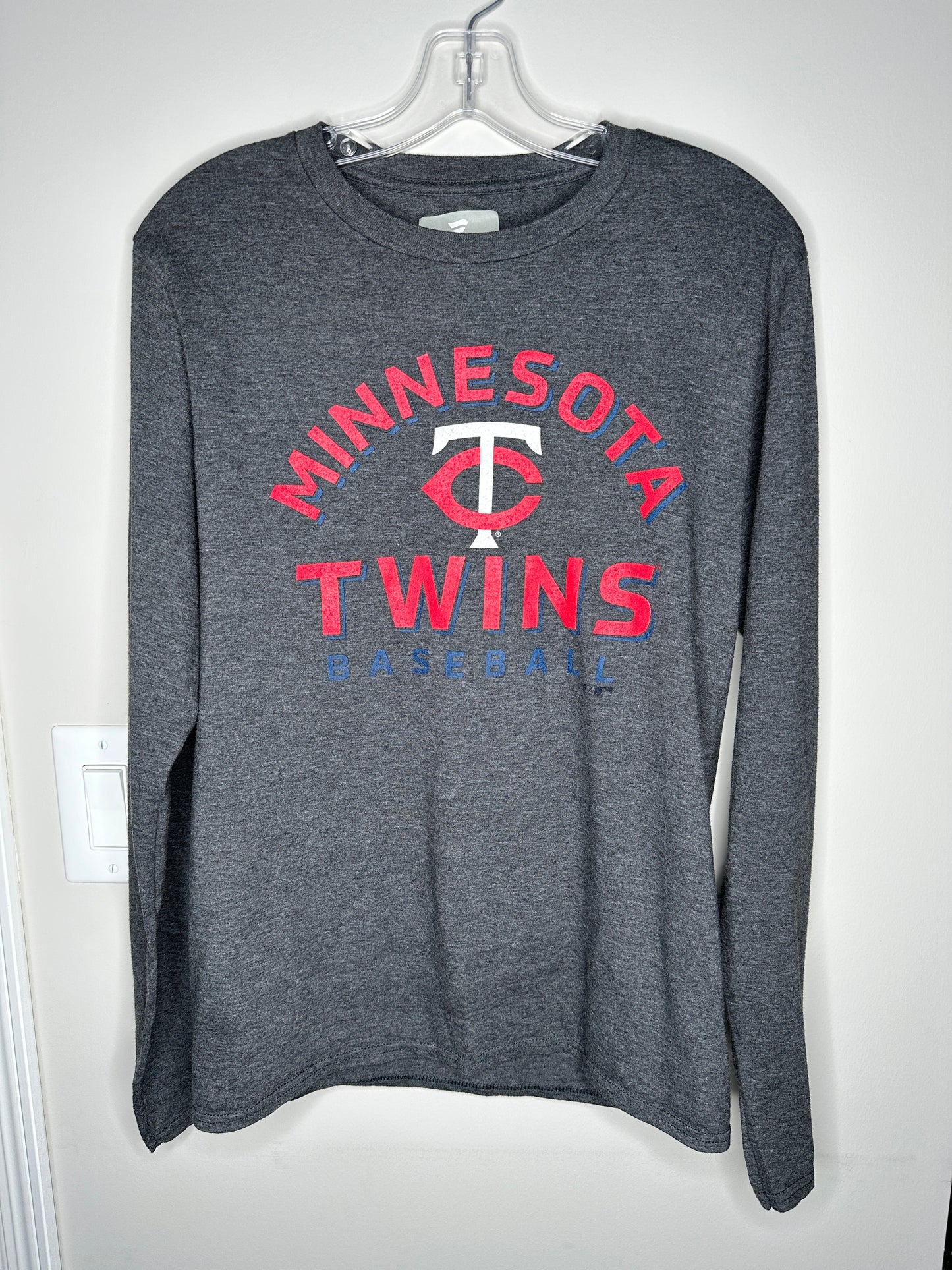 Fanatics Men's Size S Dark Grey Minnesota Twins Long Sleeve Tee T-Shirt