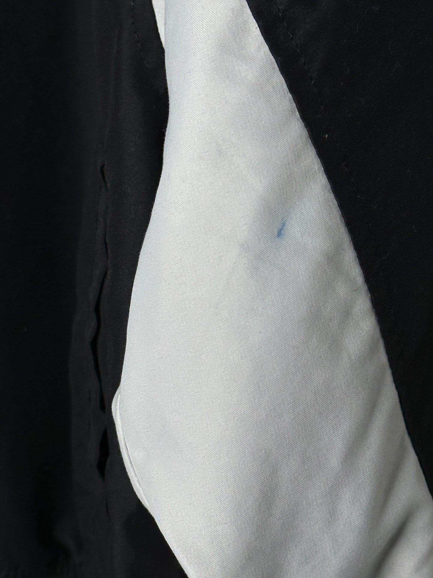 Badger Sport Unisex Size L Black & White V-Neck Andover Huskies Pullover Jacket