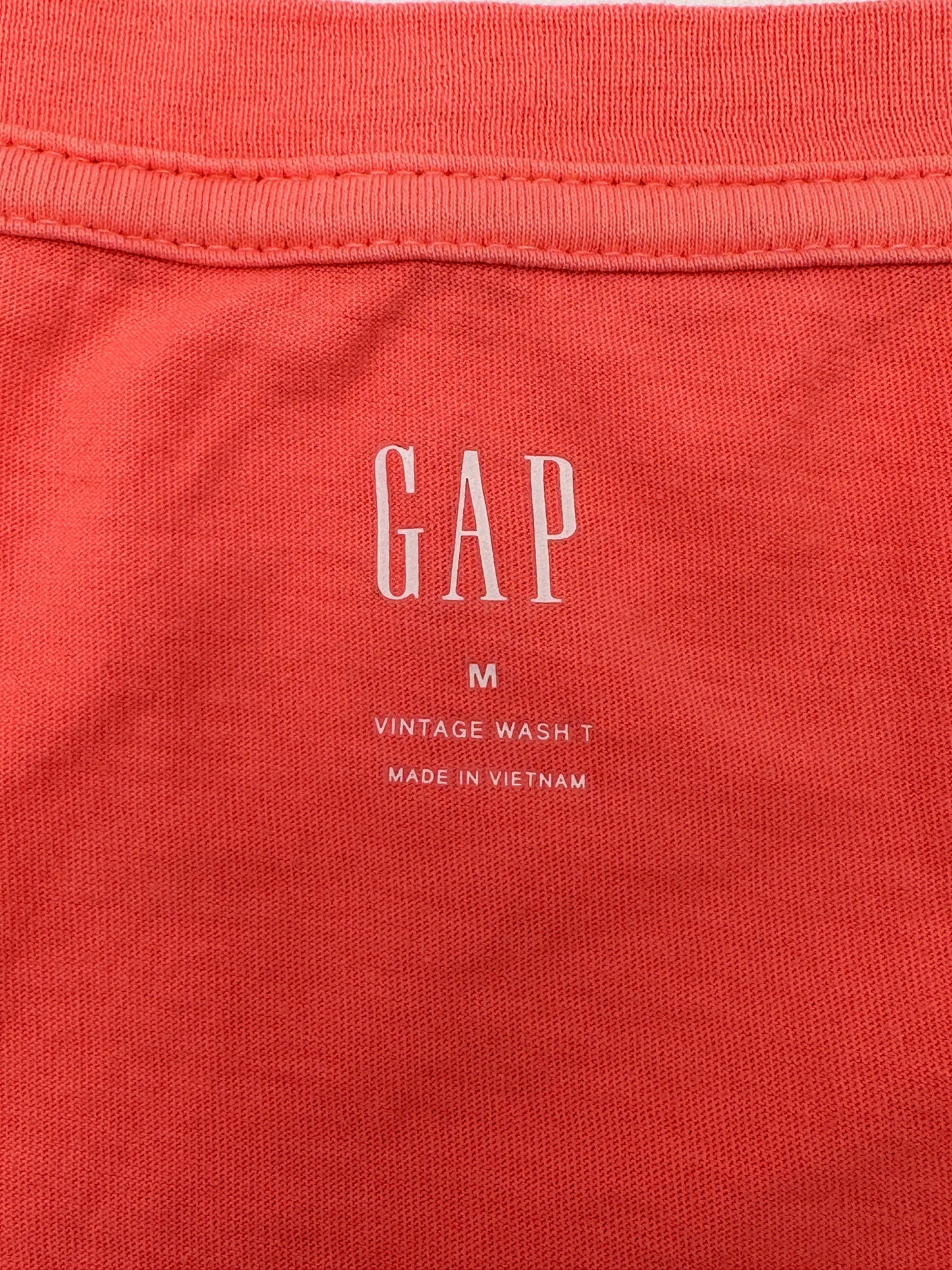 GAP Size M Coral V-Neck Short Sleeve Vintage Wash T Tee T-Shirt