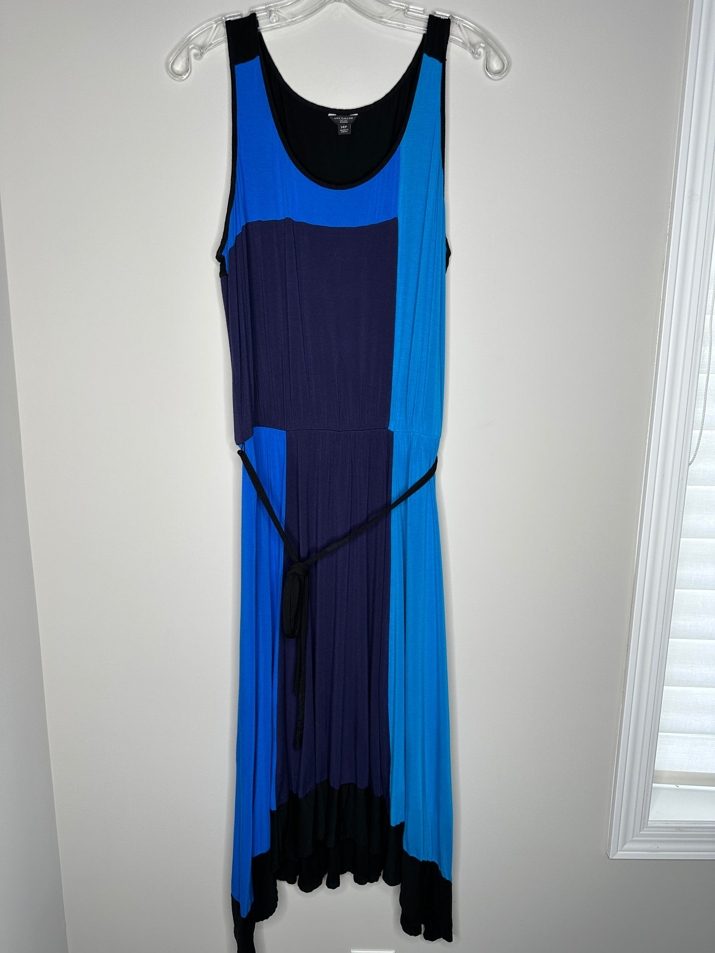 Ann Taylor Size 14P Blue Color Block Sleeveless Tank Dress w/Shark Bite Hem