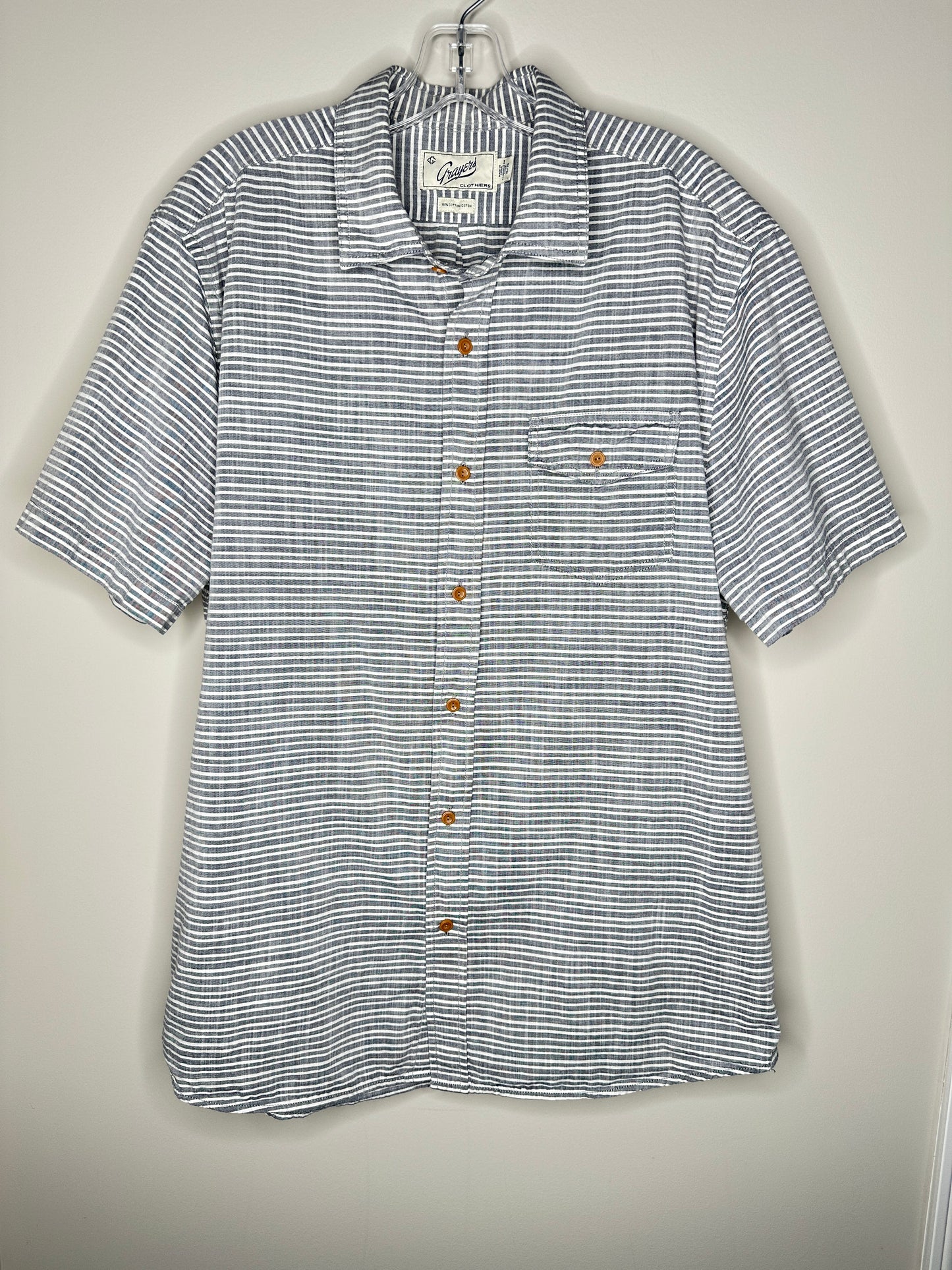 Grayers Clothiers Men's Size XL Gray & White Short Sleeve Button-Up Shirt
