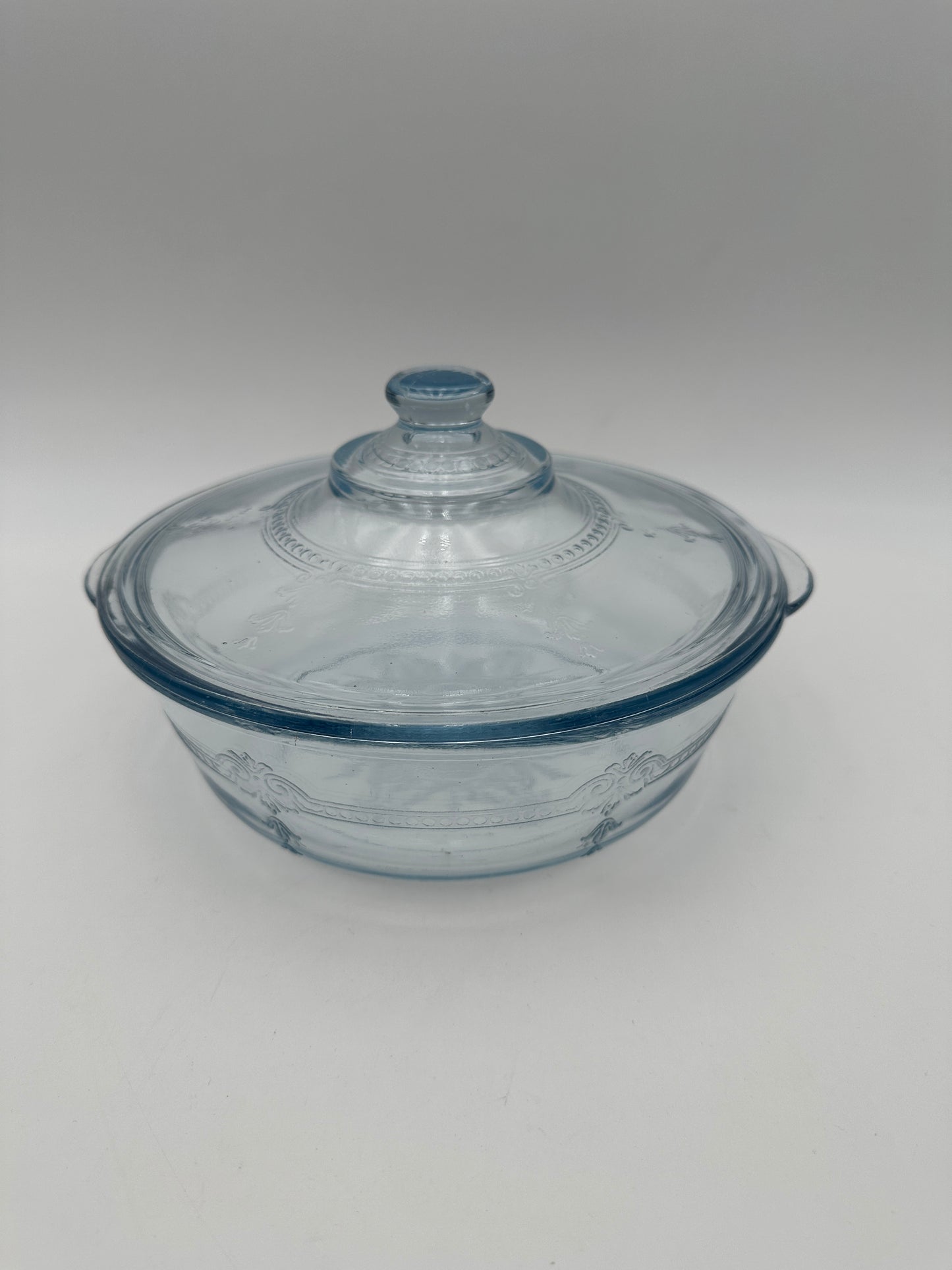 Anchor Hocking Fire King Philbe Sapphire Blue Vintage Covered Casserole Dish