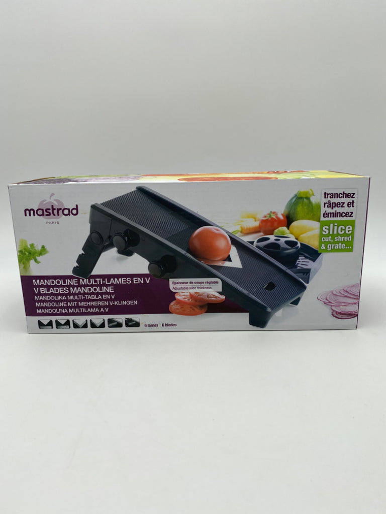 Mastrad Black A20900 V-Blade Mandoline, new in box