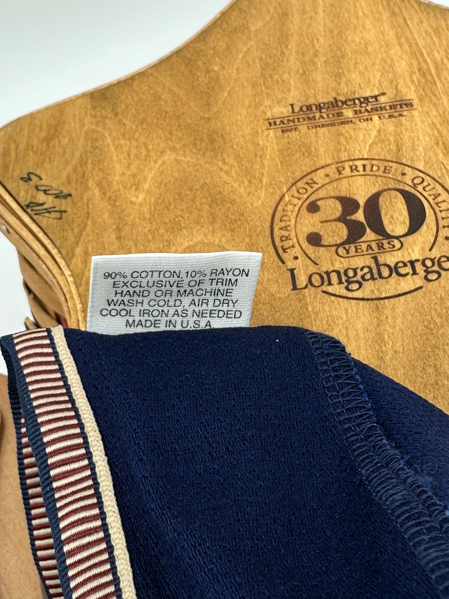 Longaberger 2003 Proudly American Wooden Star Basket w/Liner & Lid, EUC