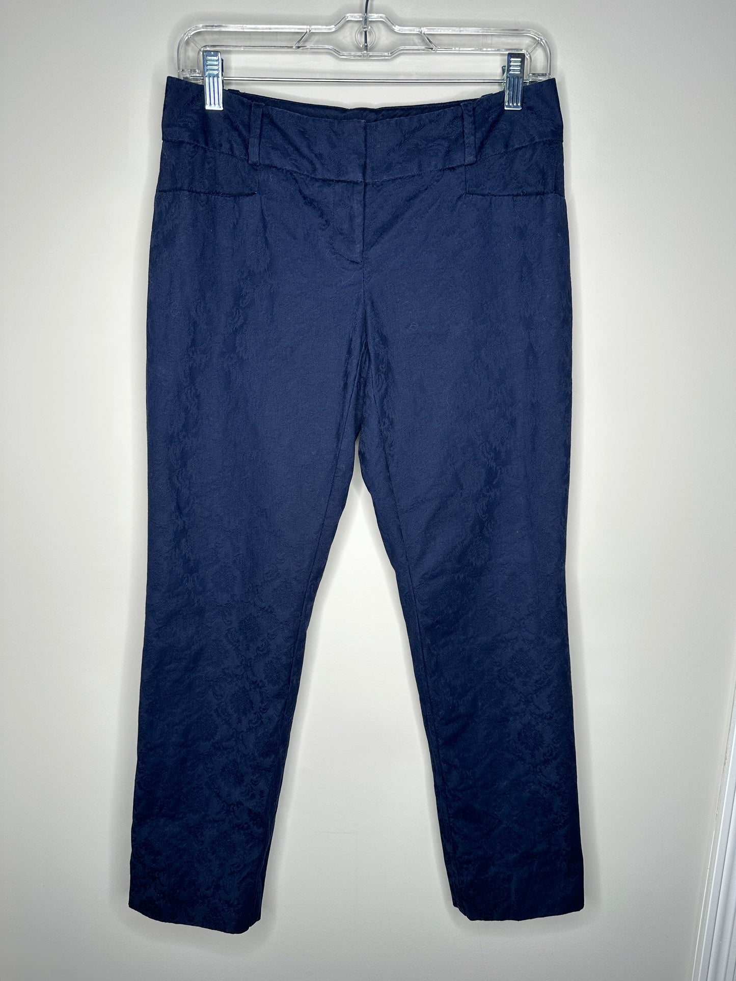The Limited Size 2 Navy Blue Tapered Ankle Pants